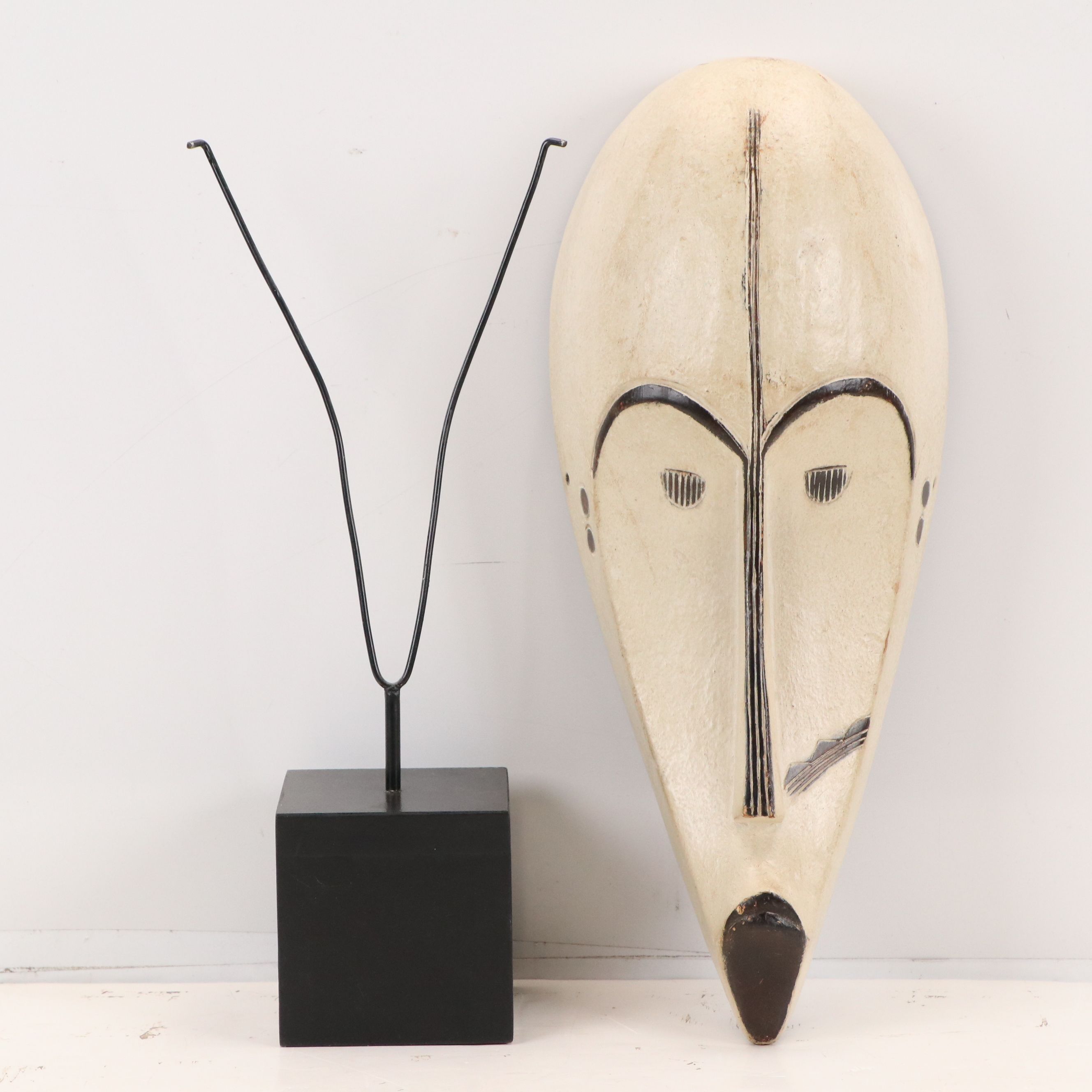 Fang Ngil Carved Wood Mask with Custom Stand, Mid to Late 20th Century