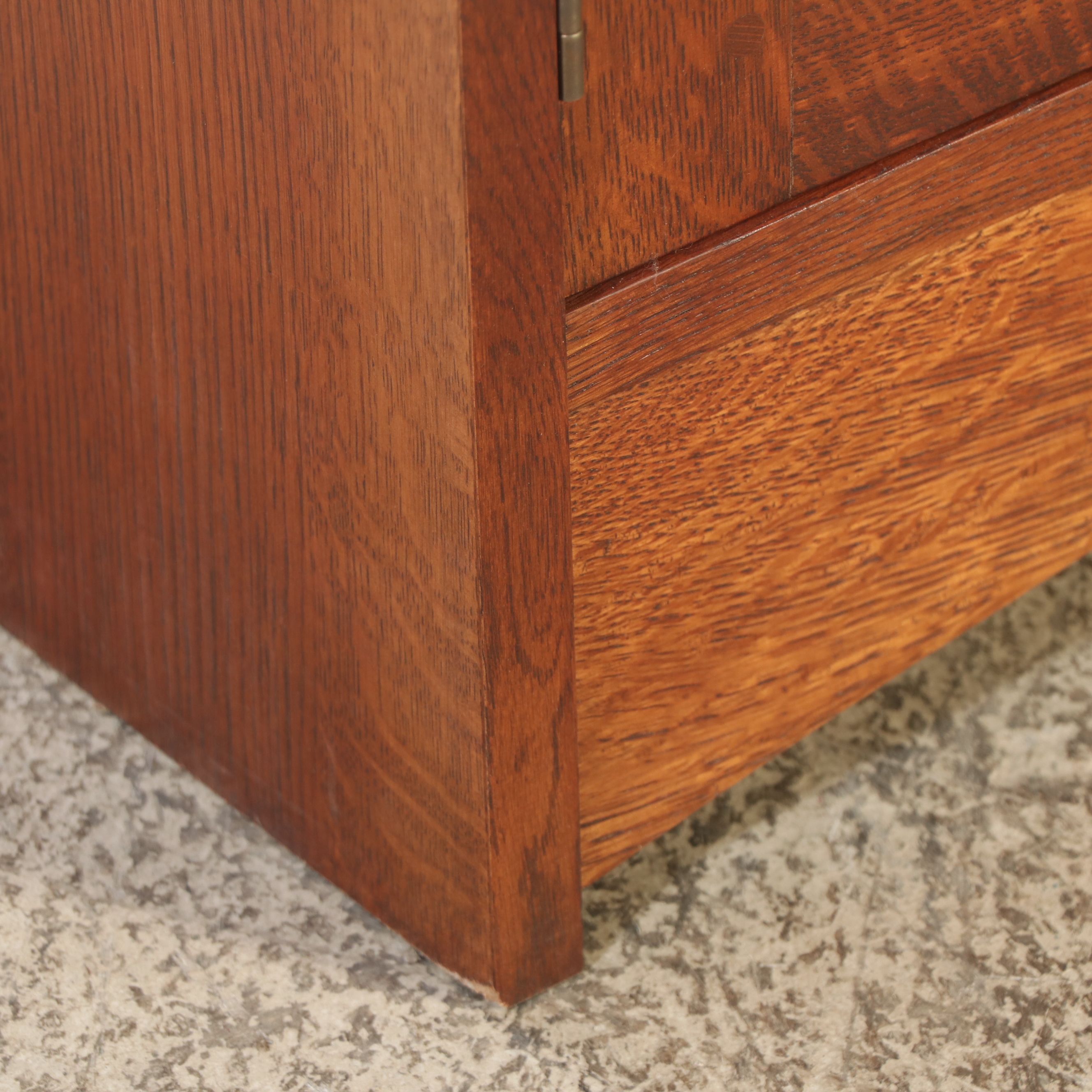 Stickley American Arts & Crafts Style Inlaid Oak Media Cabinet