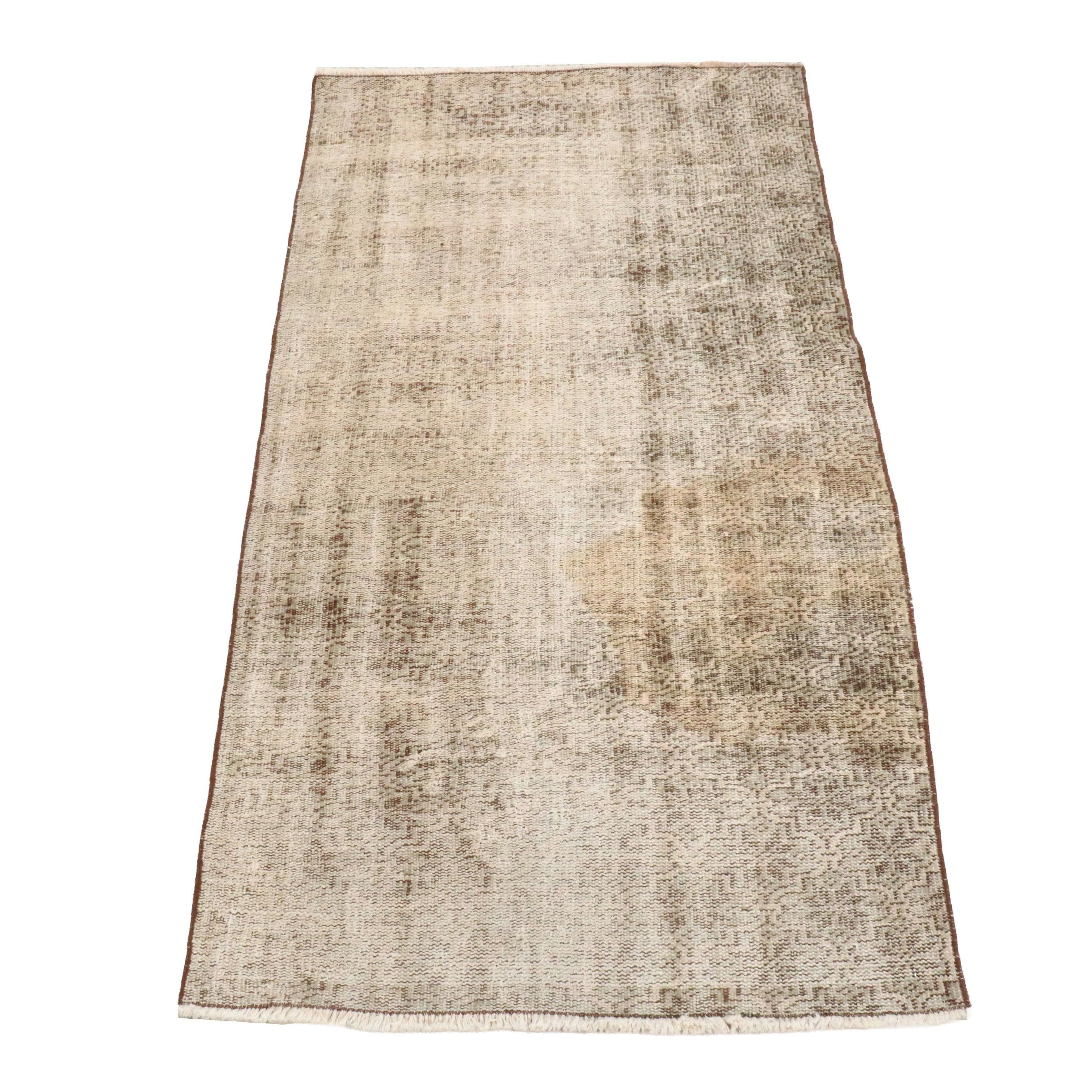 3'2 x 5'10 Hand-Knotted Persian Area Rug