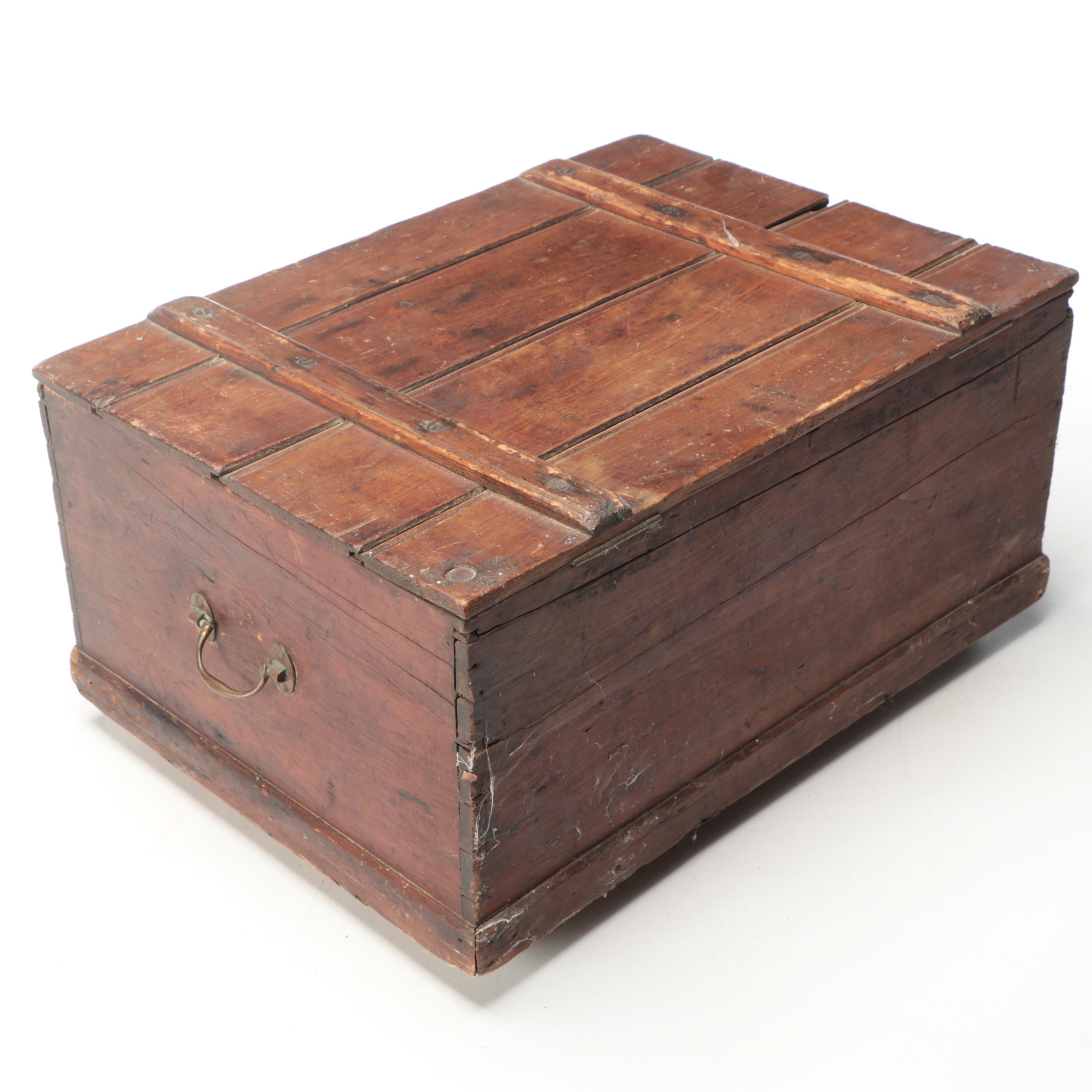 Primitive Style English Wooden Trunk