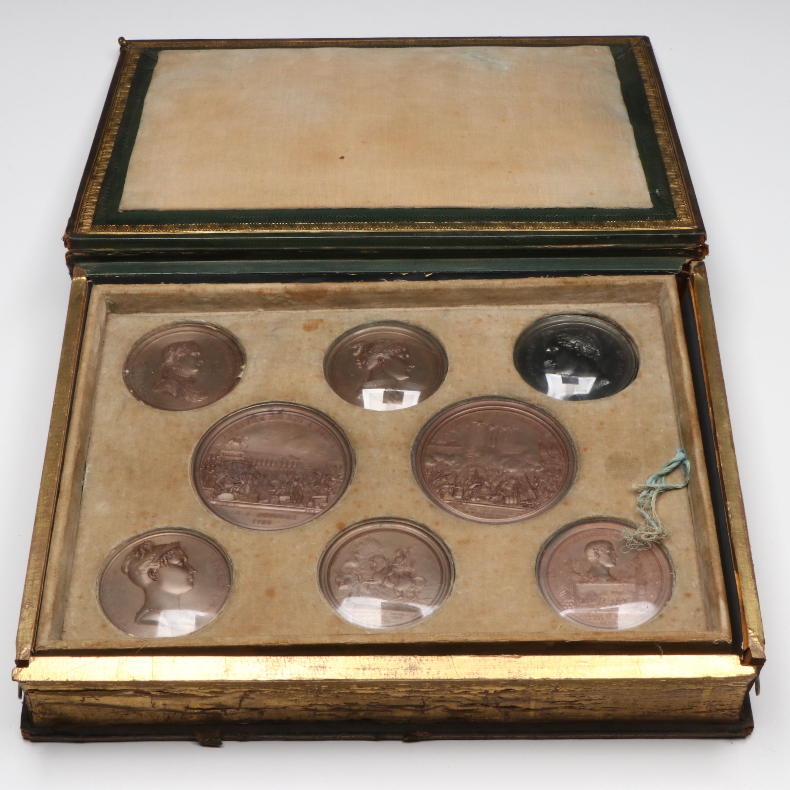 Bertrand Andrieu Set of Ten Uniface Cliché Napoleonic Medals, Circa 1810