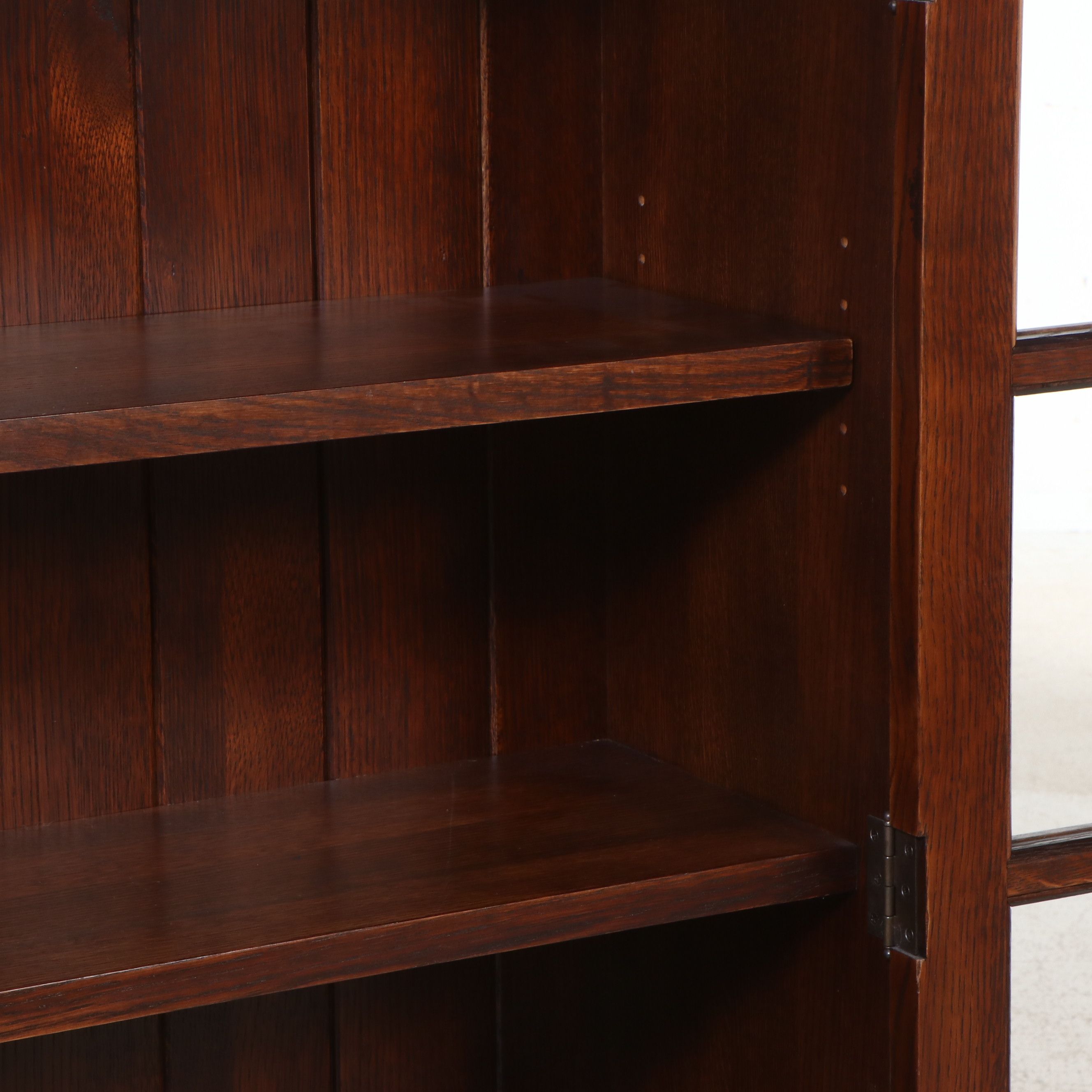 Stickley American Arts & Crafts Style Oak Glass Front Cabinet