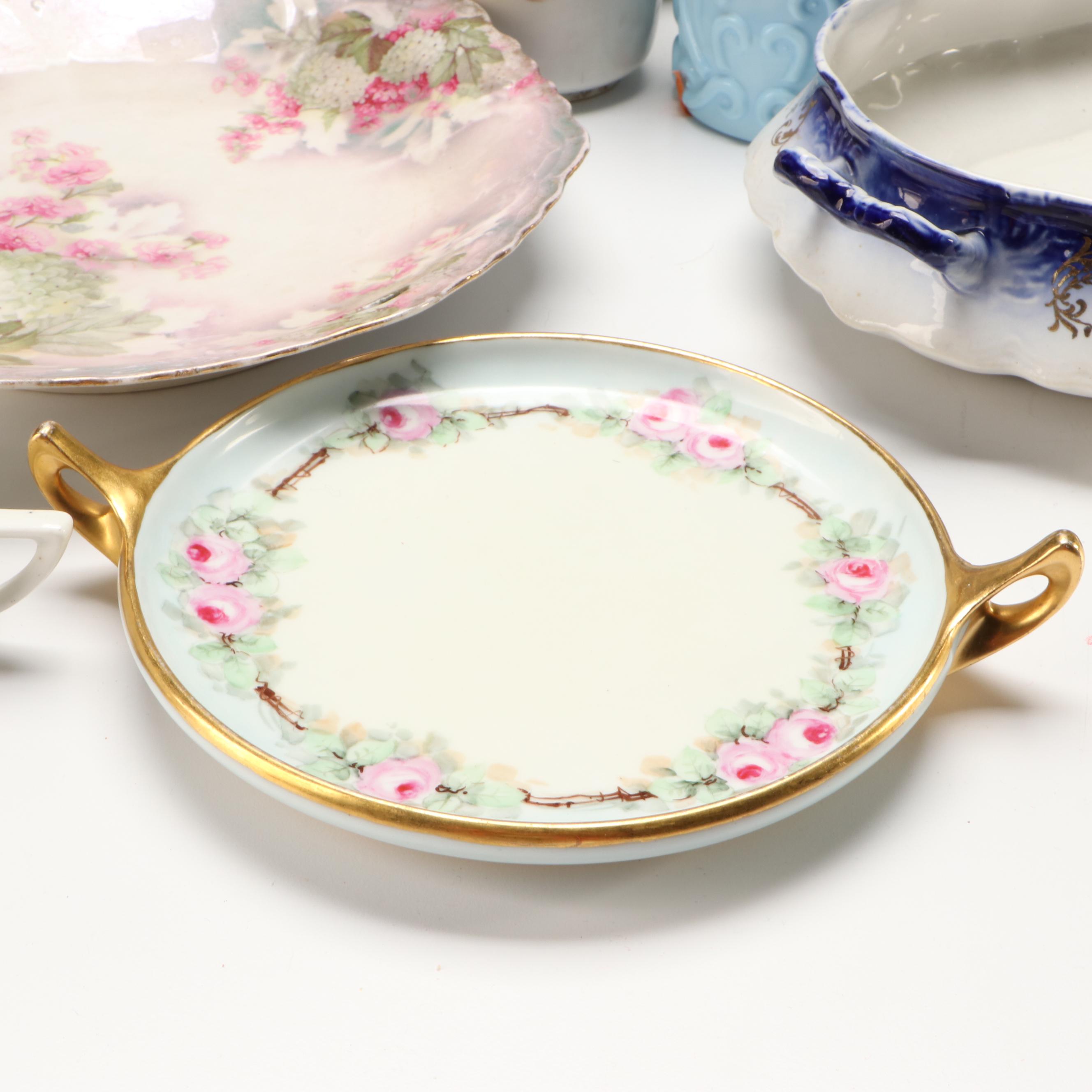 Japanese Hand-Painted Vase and Other Gilt Porcelain Tableware