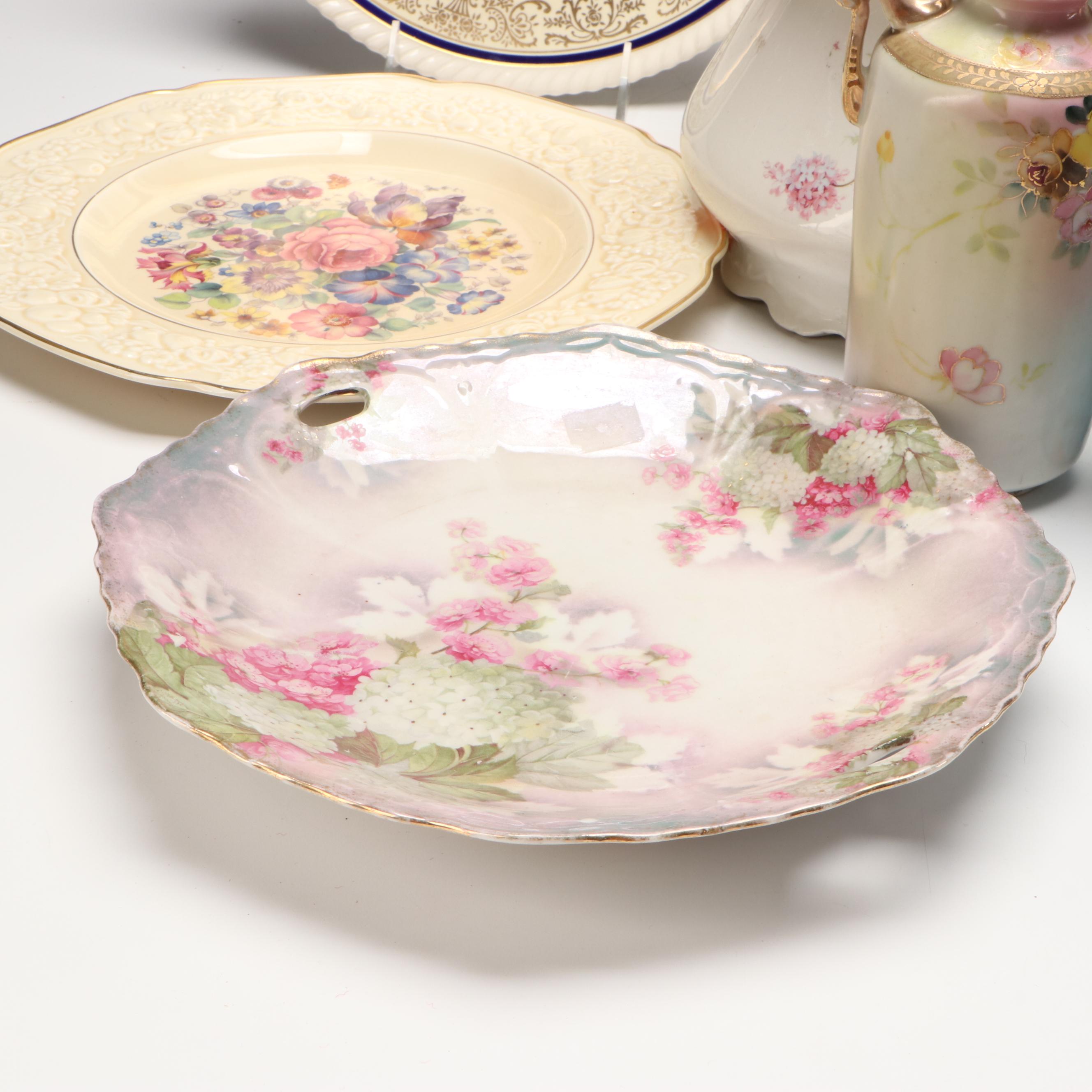 Japanese Hand-Painted Vase and Other Gilt Porcelain Tableware