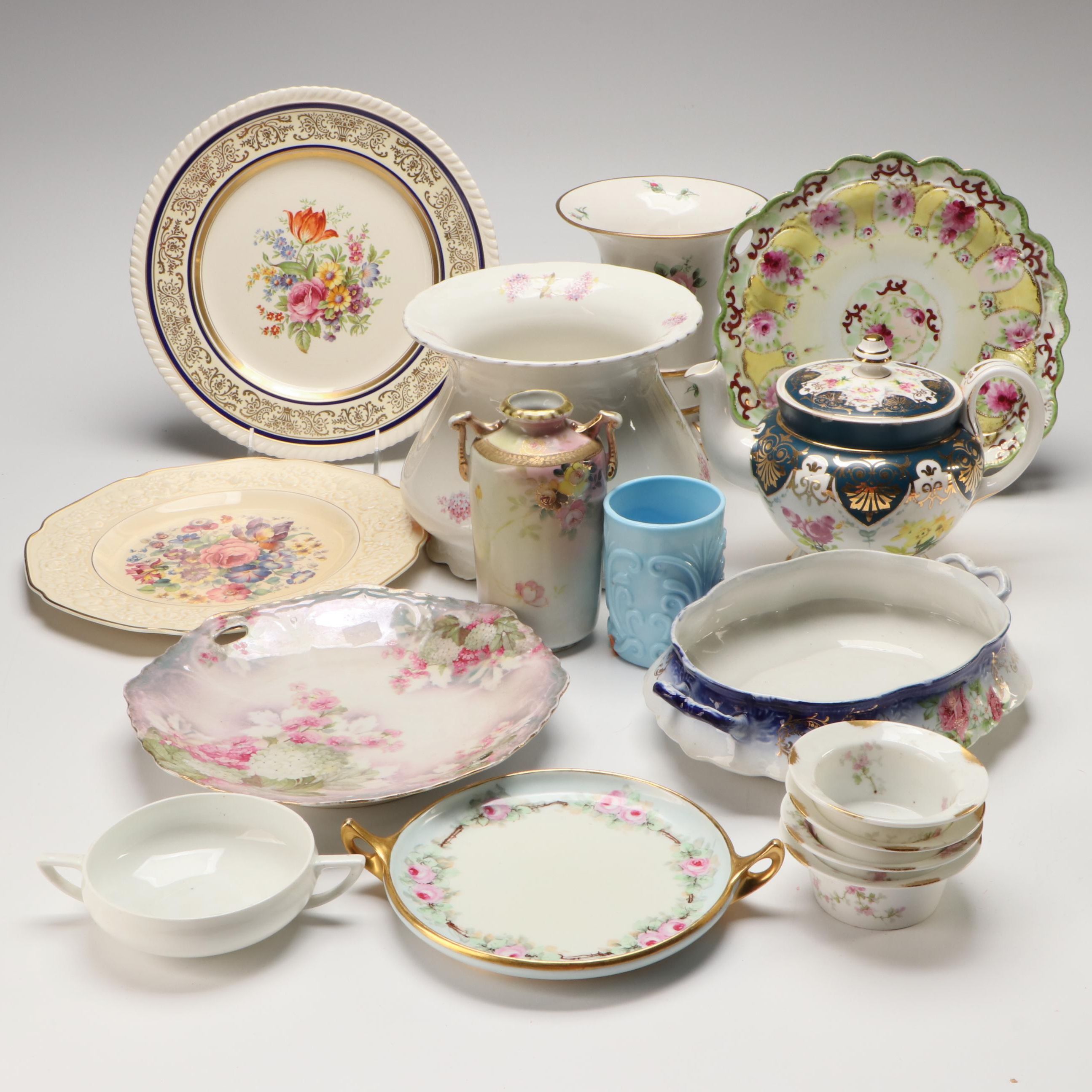 Japanese Hand-Painted Vase and Other Gilt Porcelain Tableware