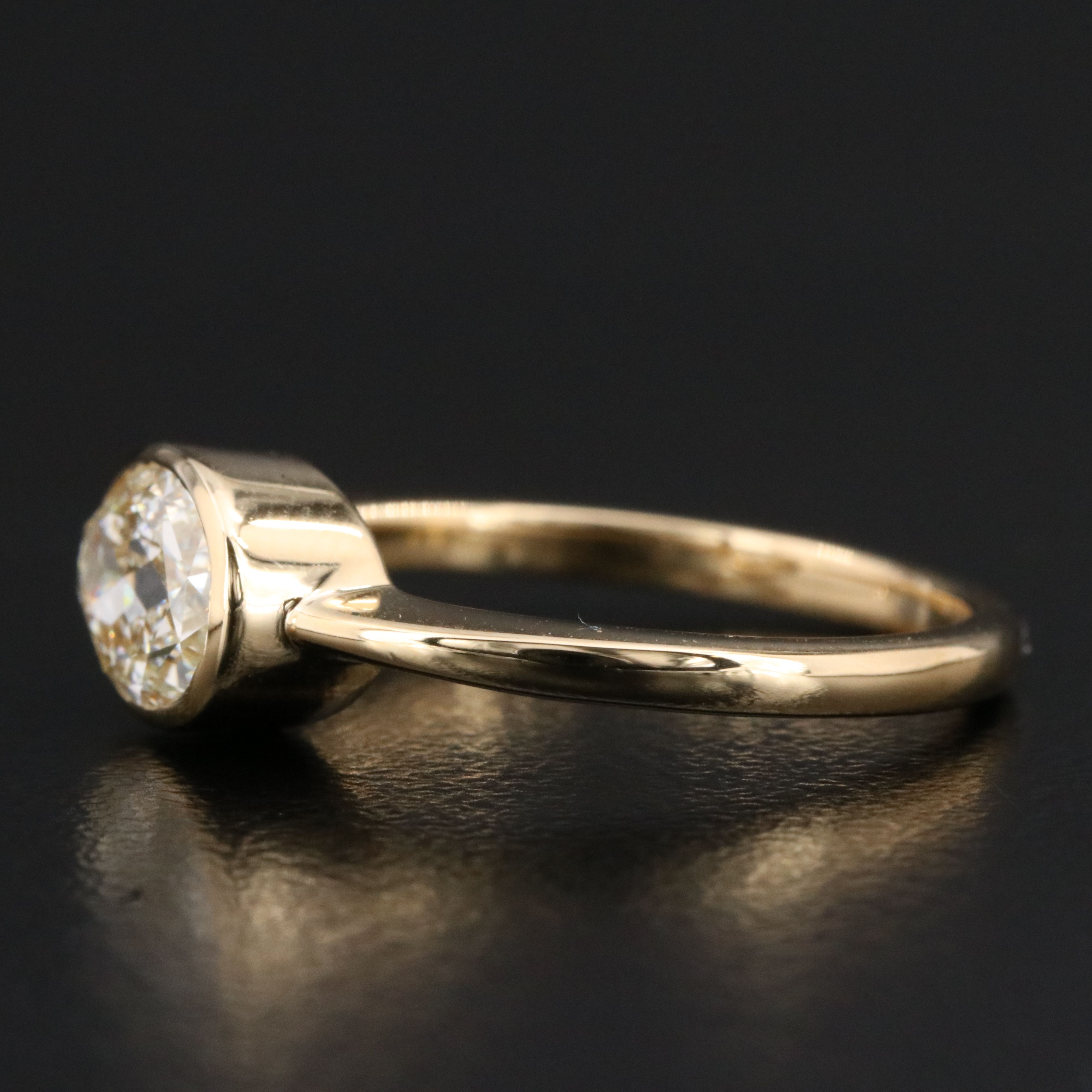 18K 1.53 CT Diamond Solitaire Ring with GIA Report