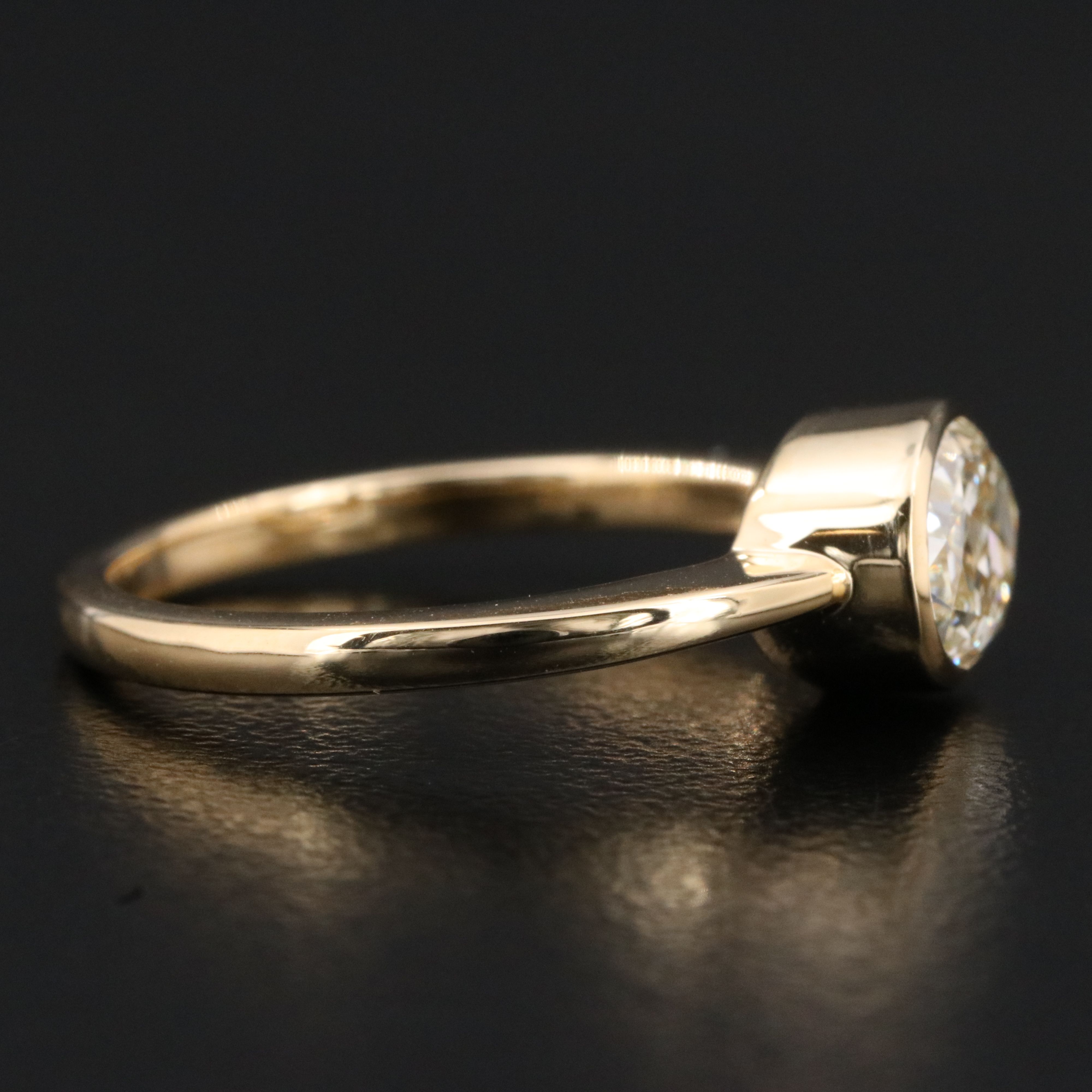 18K 1.53 CT Diamond Solitaire Ring with GIA Report