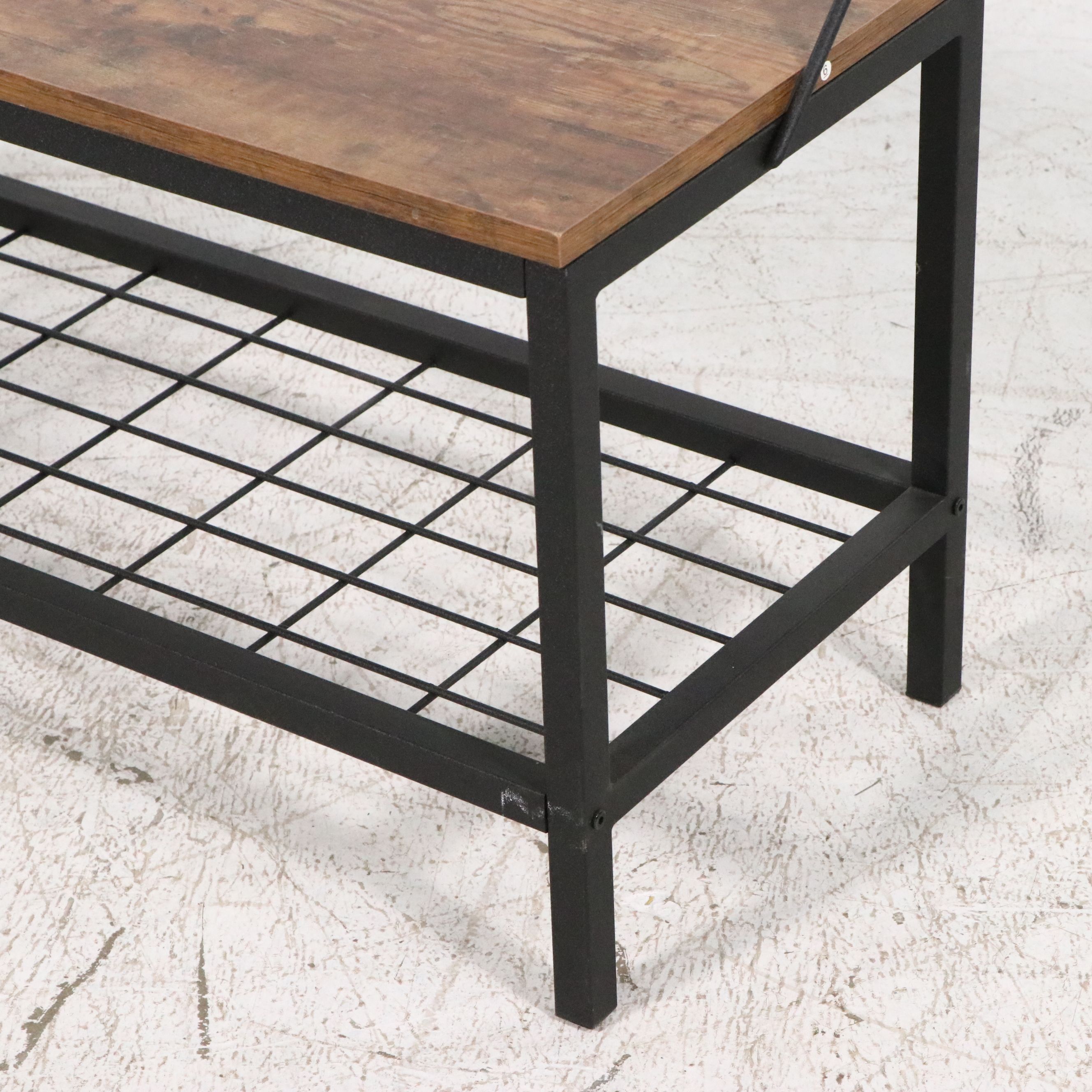 Modern Farmhouse Style Wood and Metal Hall Tree, 2015