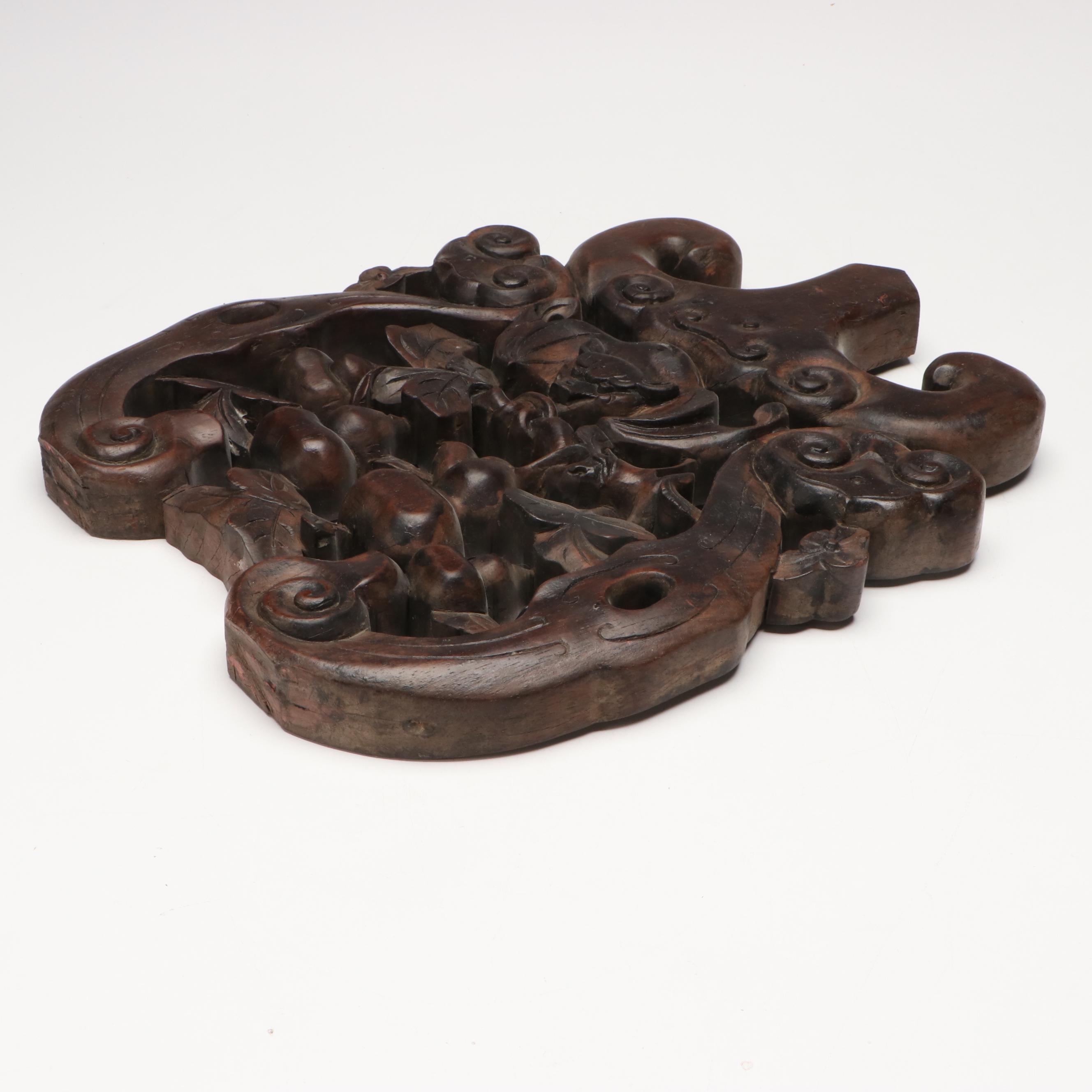 Chinese Hand-Carved Wooden Openwork Wall Plaque Depicting Bat and Fruit