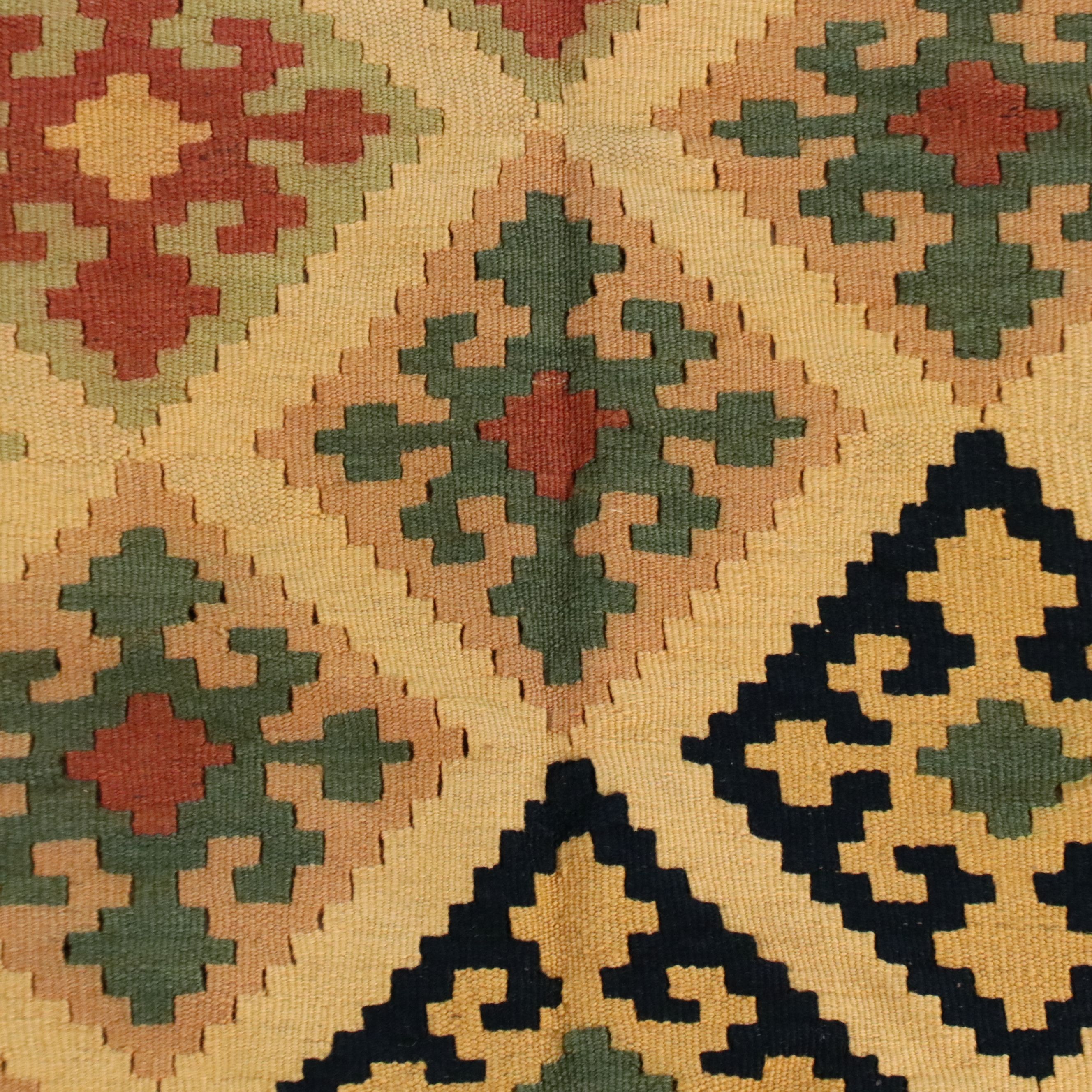 4'10 x 9'6 Handwoven Turkish Kilim Area Rug