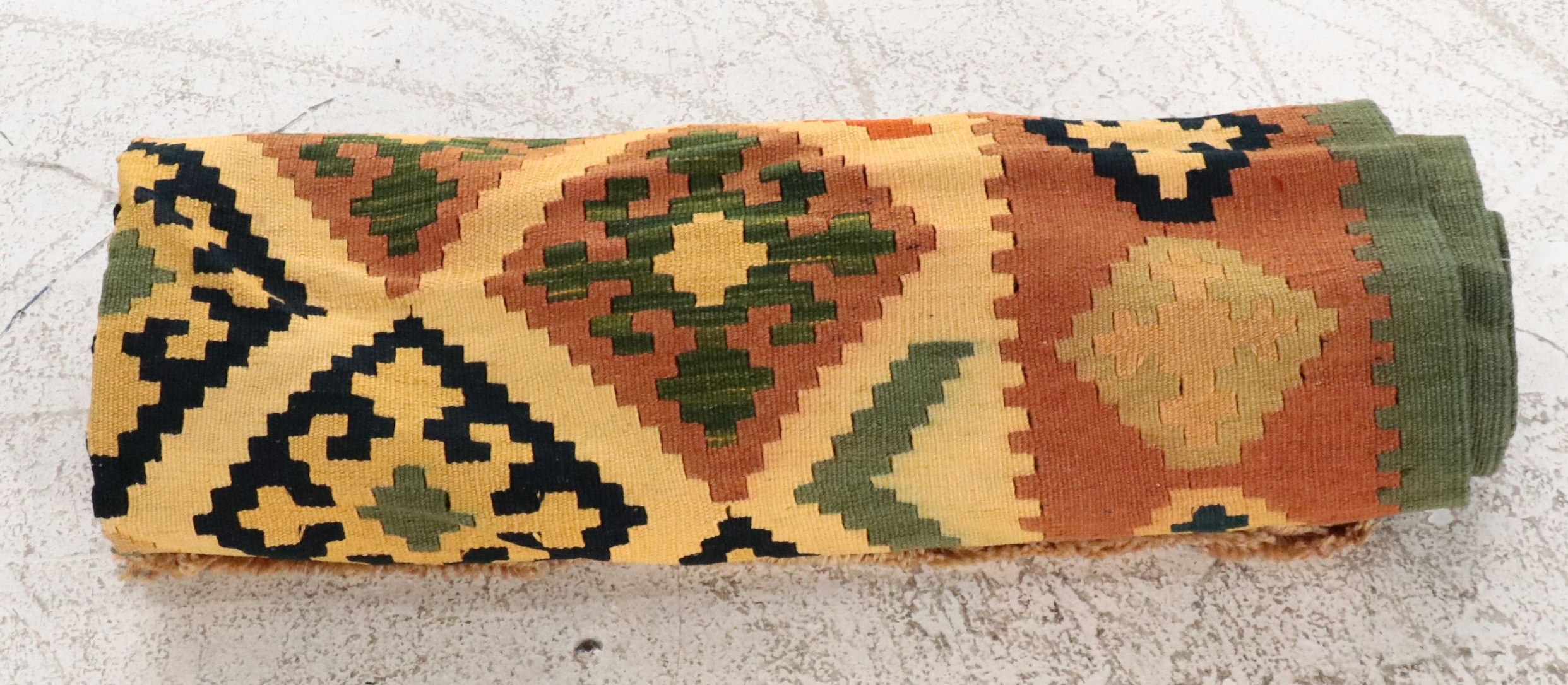 4'10 x 9'6 Handwoven Turkish Kilim Area Rug