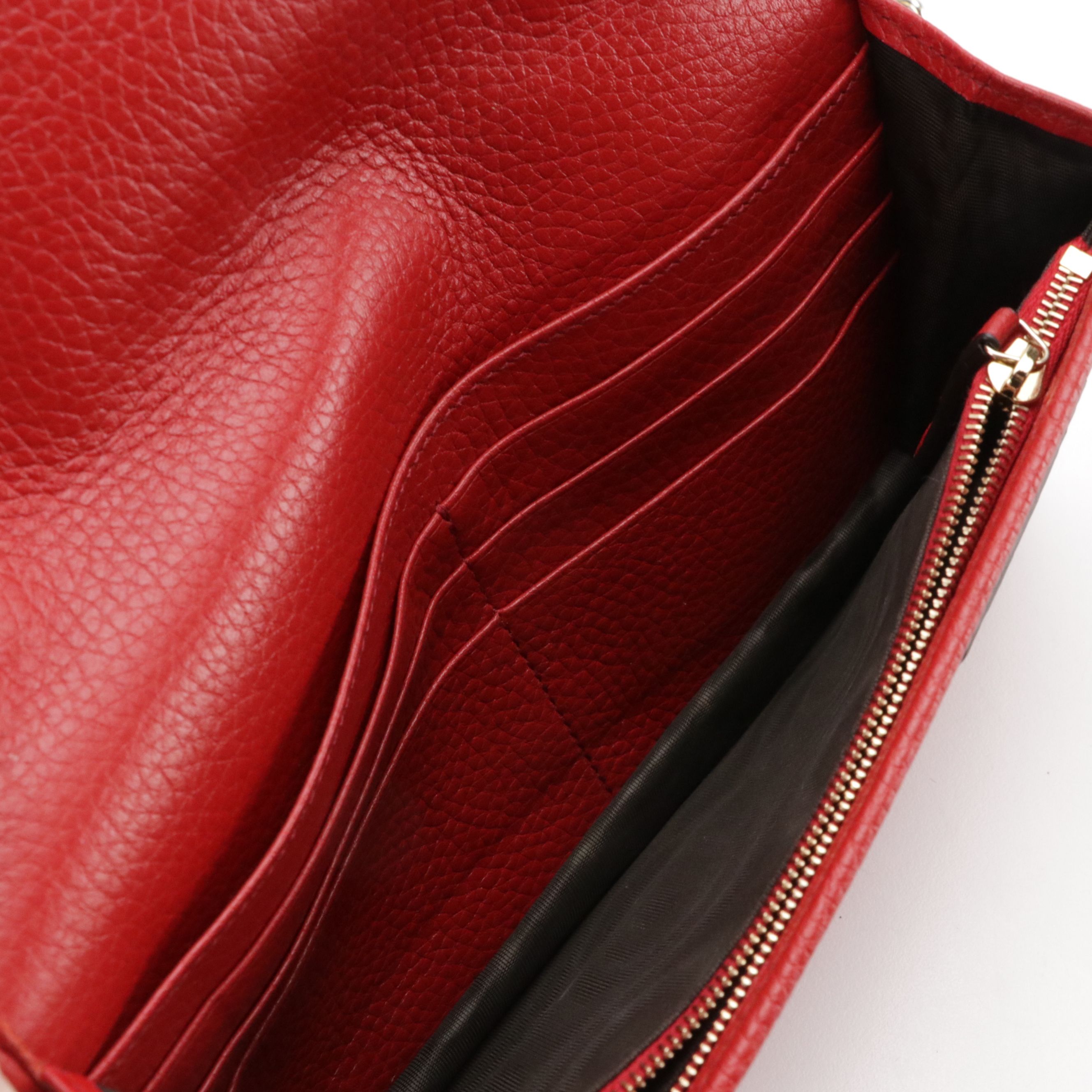 Gucci Soho Clutch Wallet on Chain in Red Grained Calfskin Leather
