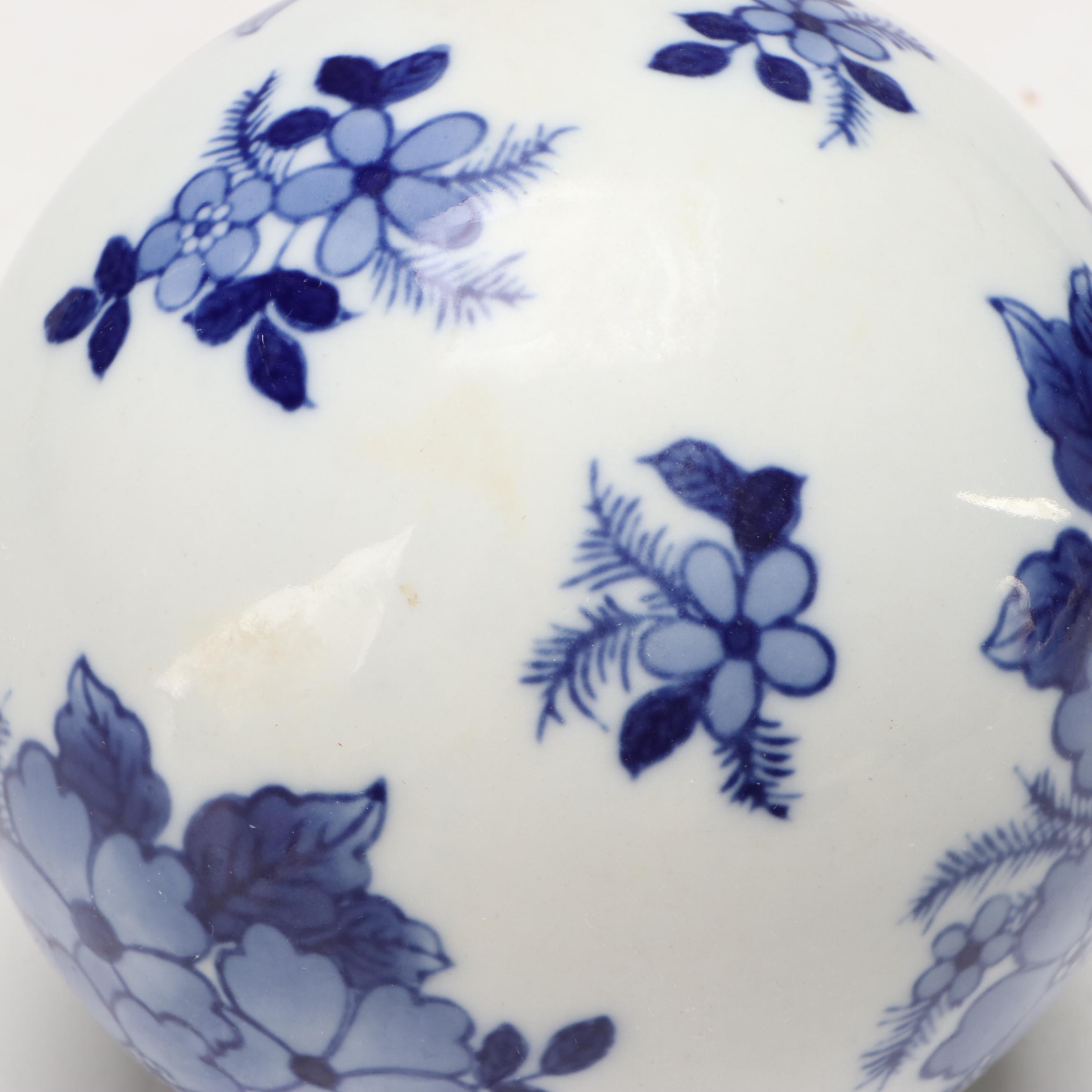 Porcelain Blue and White Carpet Bowl Style Orbs