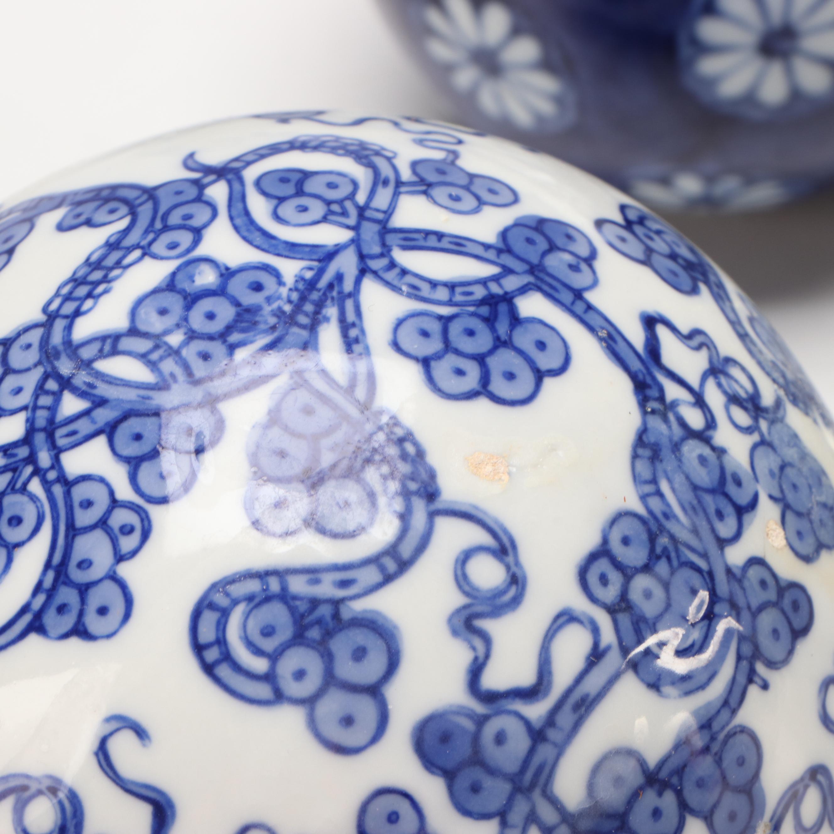 Porcelain Blue and White Carpet Bowl Style Orbs