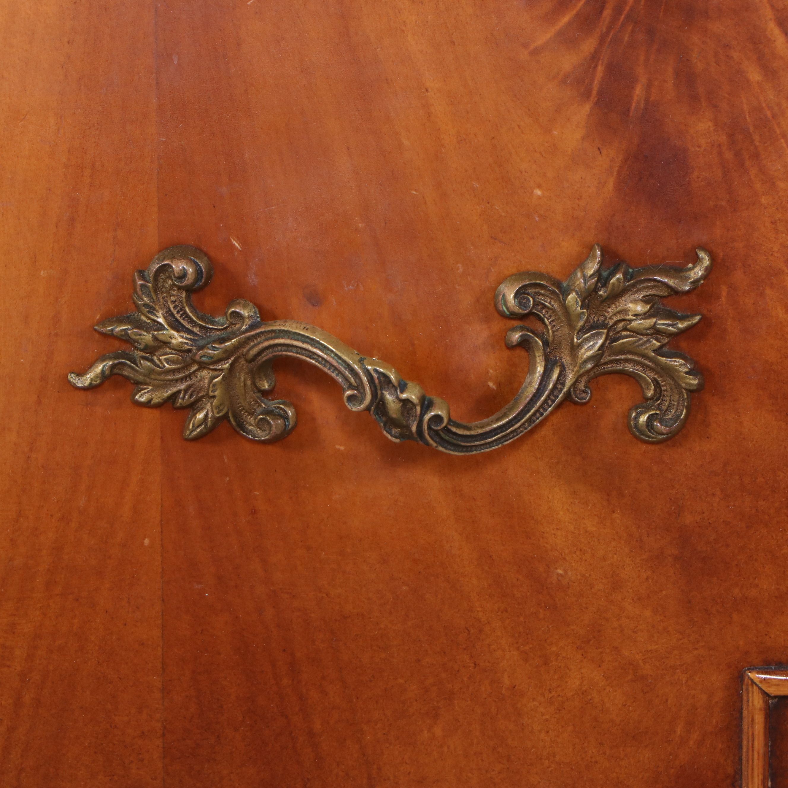 Joerns Rococo Style Carved Mahogany Chest of Drawers, Early 20th Century