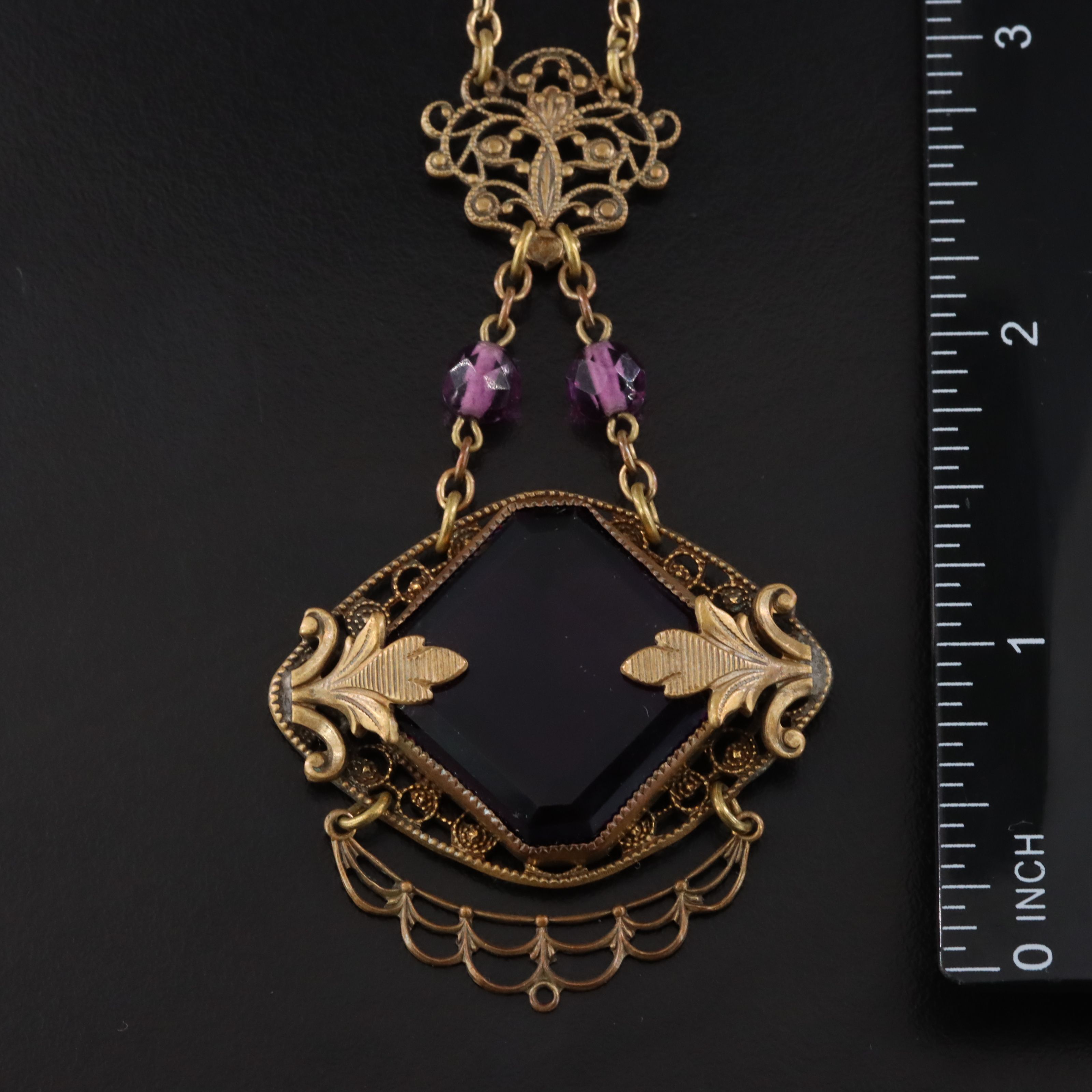 1940s Glass Necklace and Bracelet