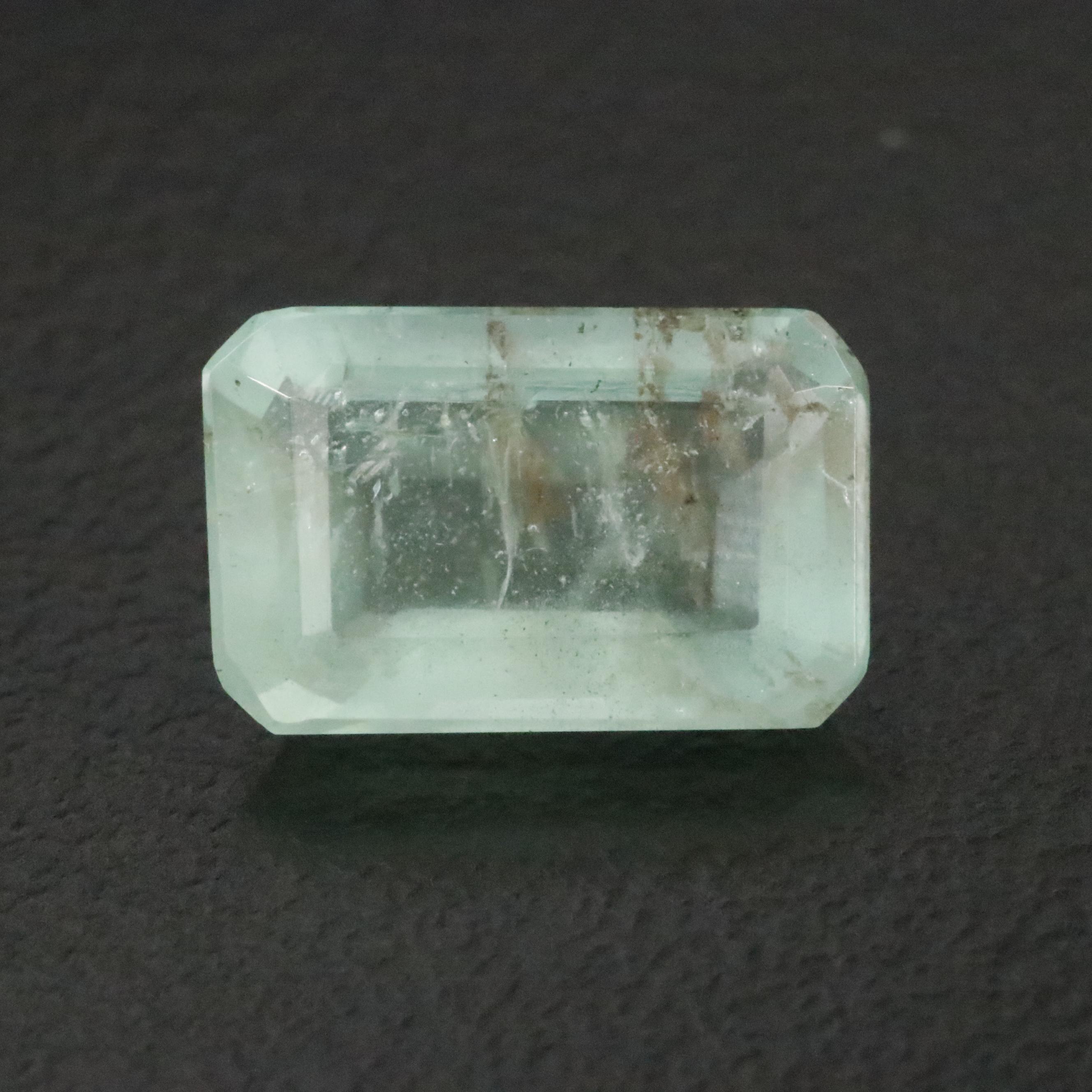 Loose 2.55 CT Emerald