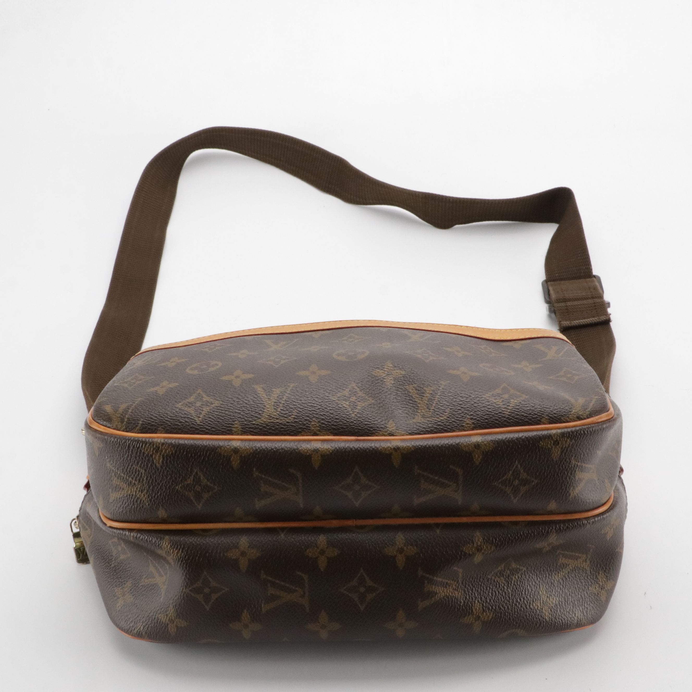 Louis Vuitton Reporter 28 Crossbody Bag in Monogram Canvas and  Leather