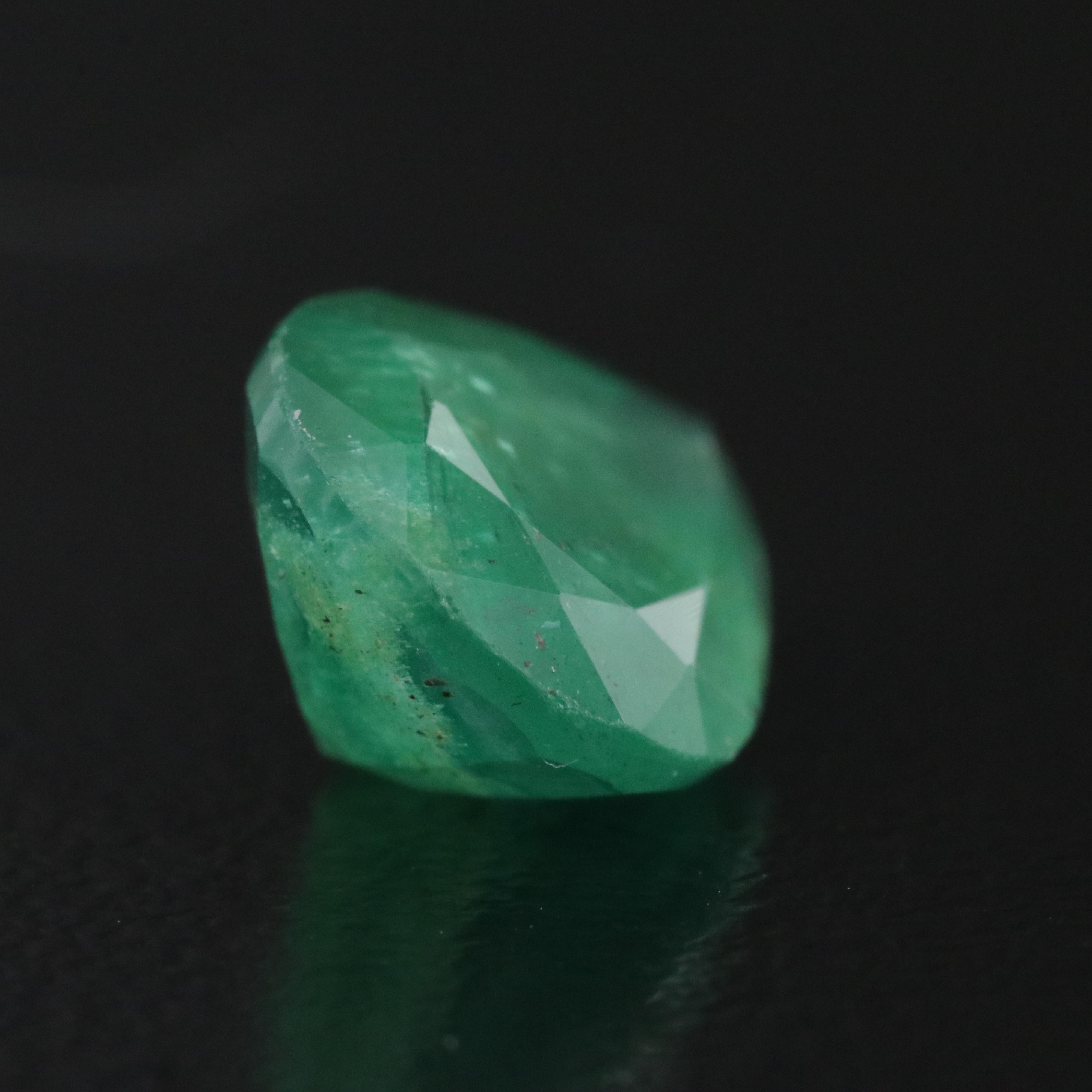 Loose 3.27 CT Emerald