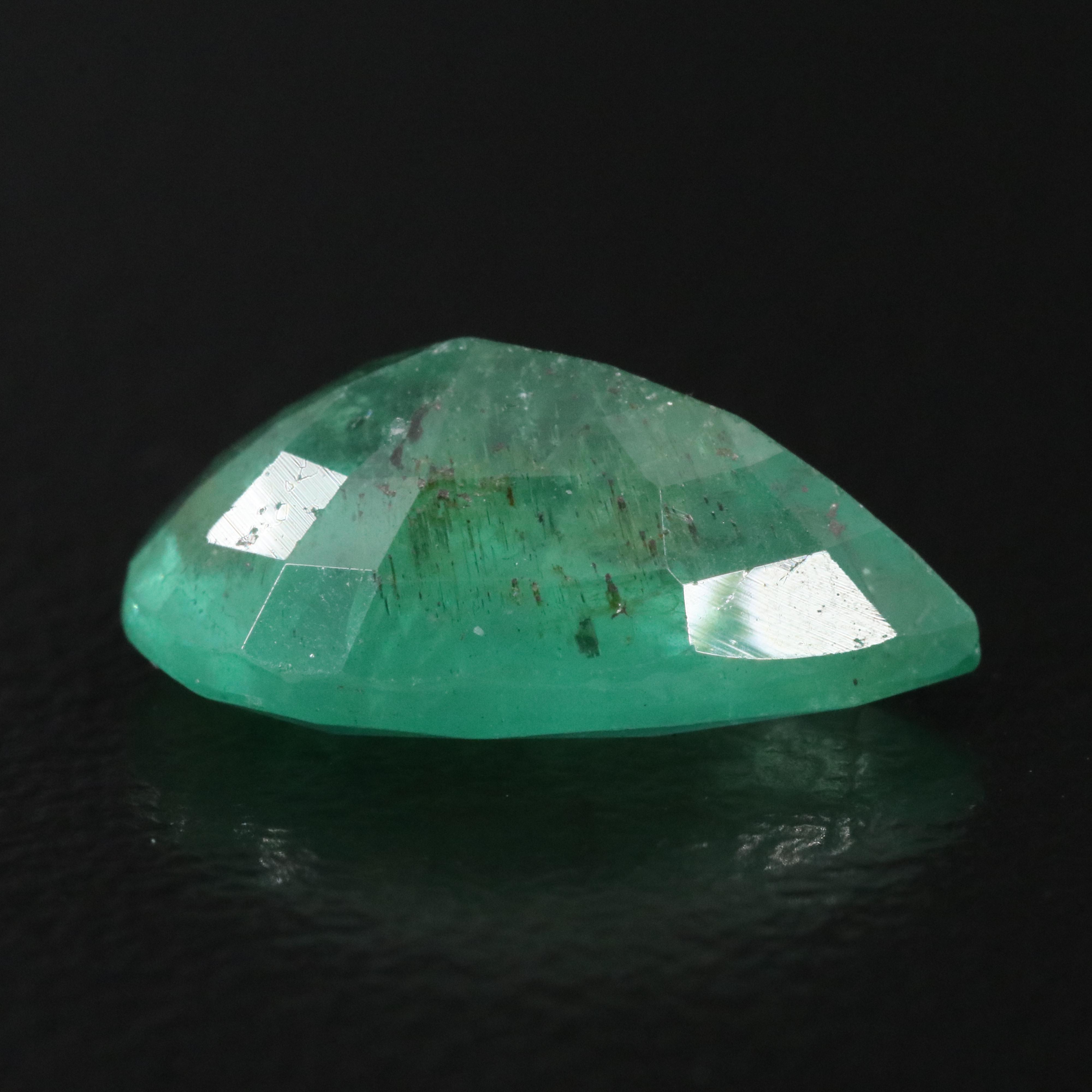 Loose 3.27 CT Emerald