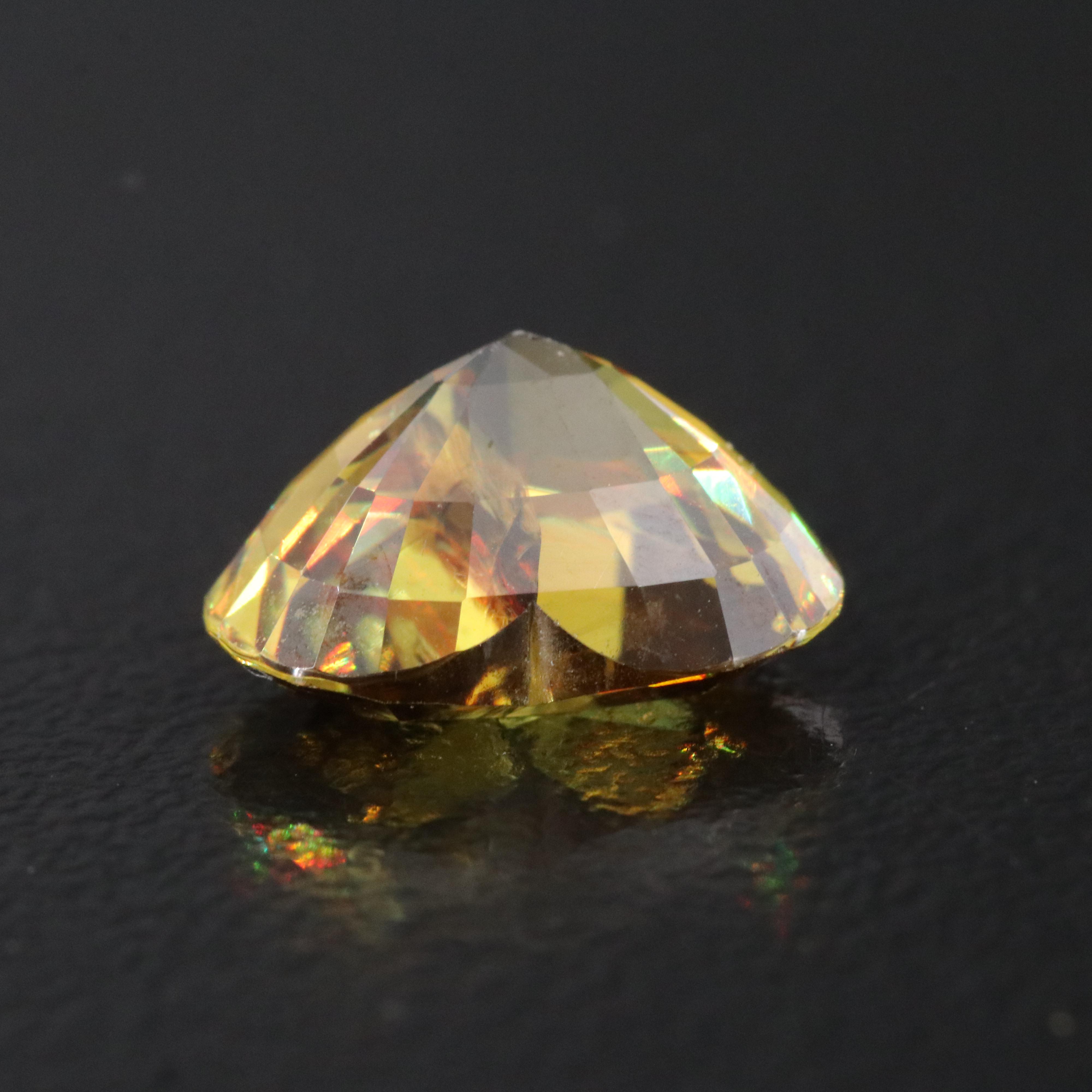 Loose 4.04 CT Sphene
