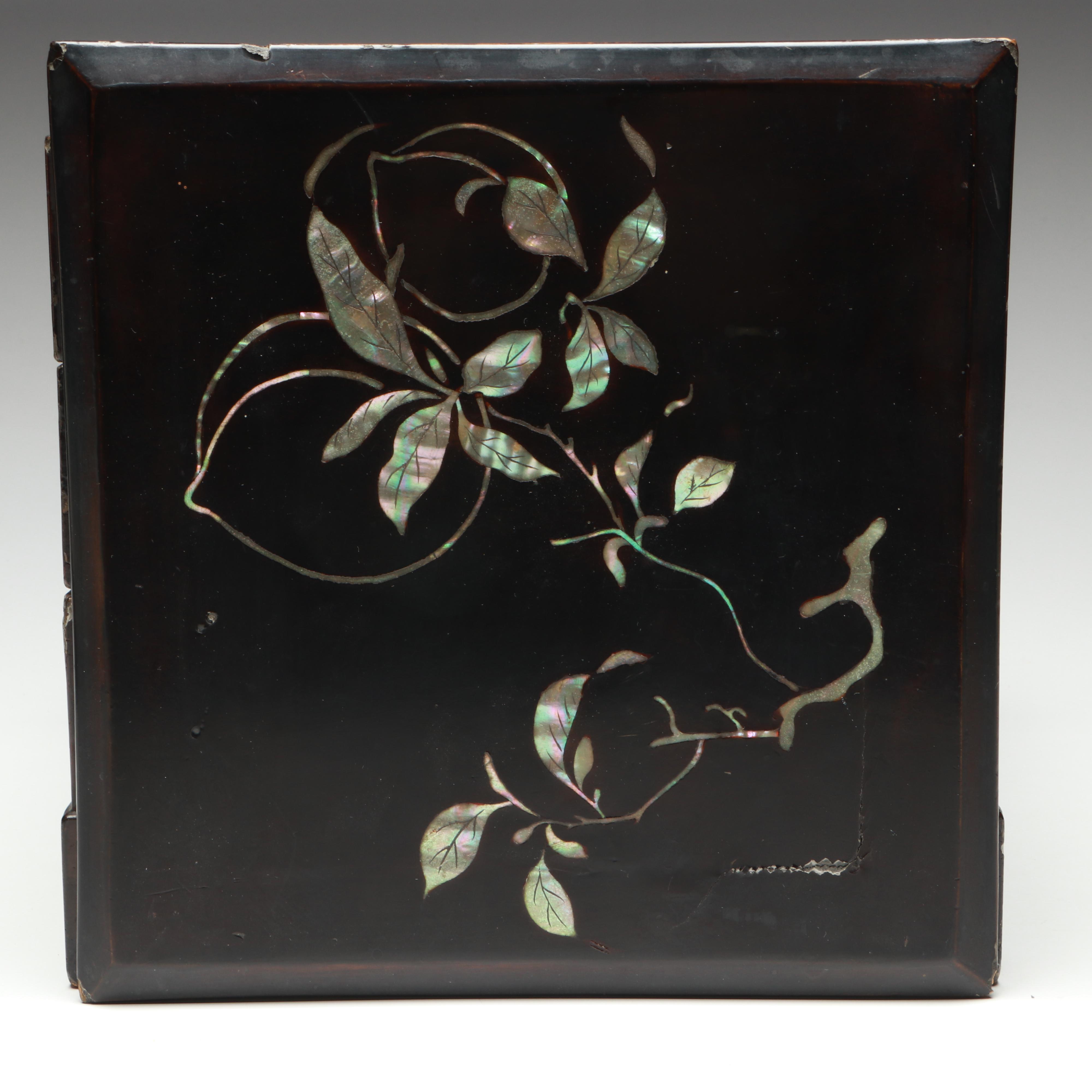 Japanese Mother-of-Pearl Inlaid Jyubako or Tiered Lacquered Wood Bento Box