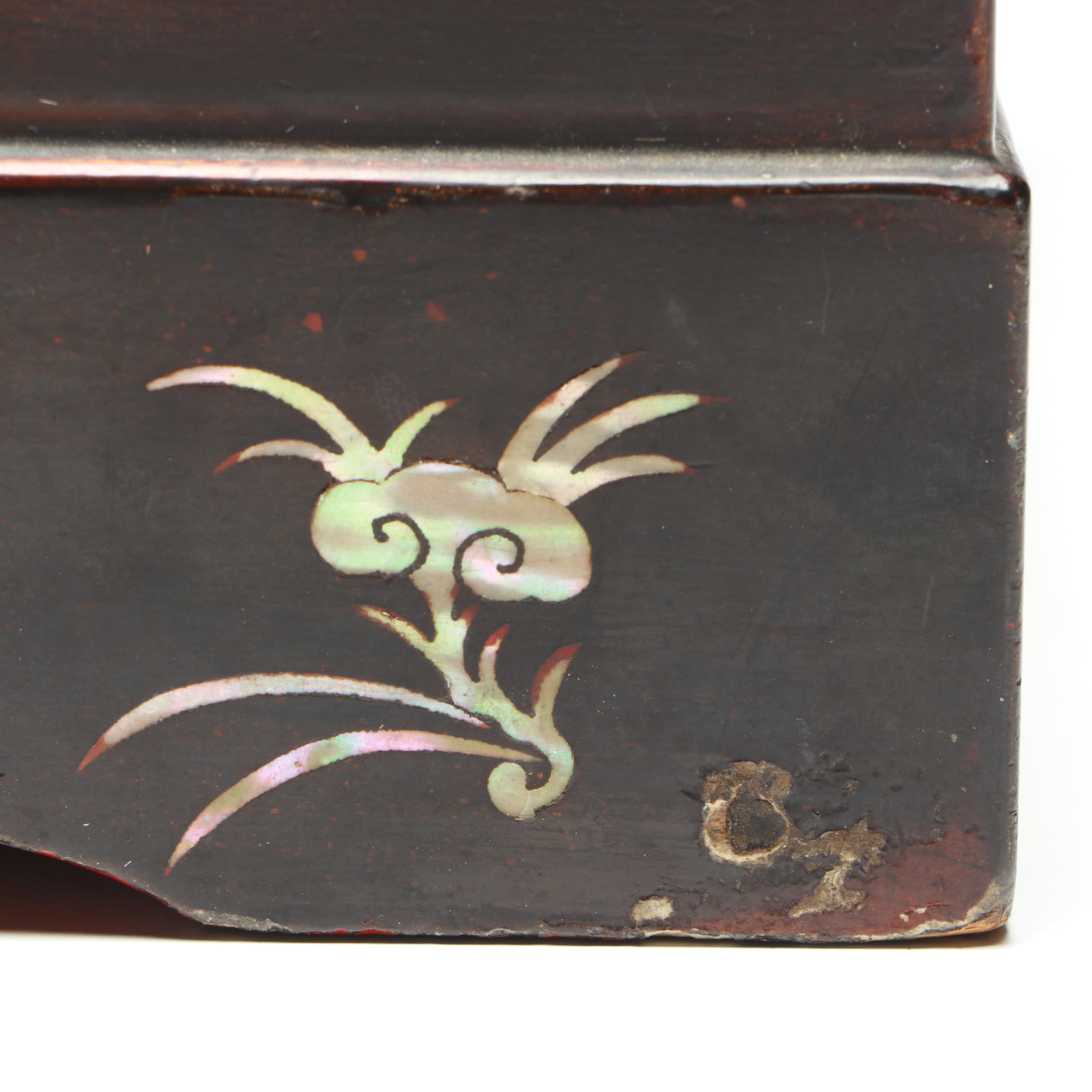 Japanese Mother-of-Pearl Inlaid Jyubako or Tiered Lacquered Wood Bento Box