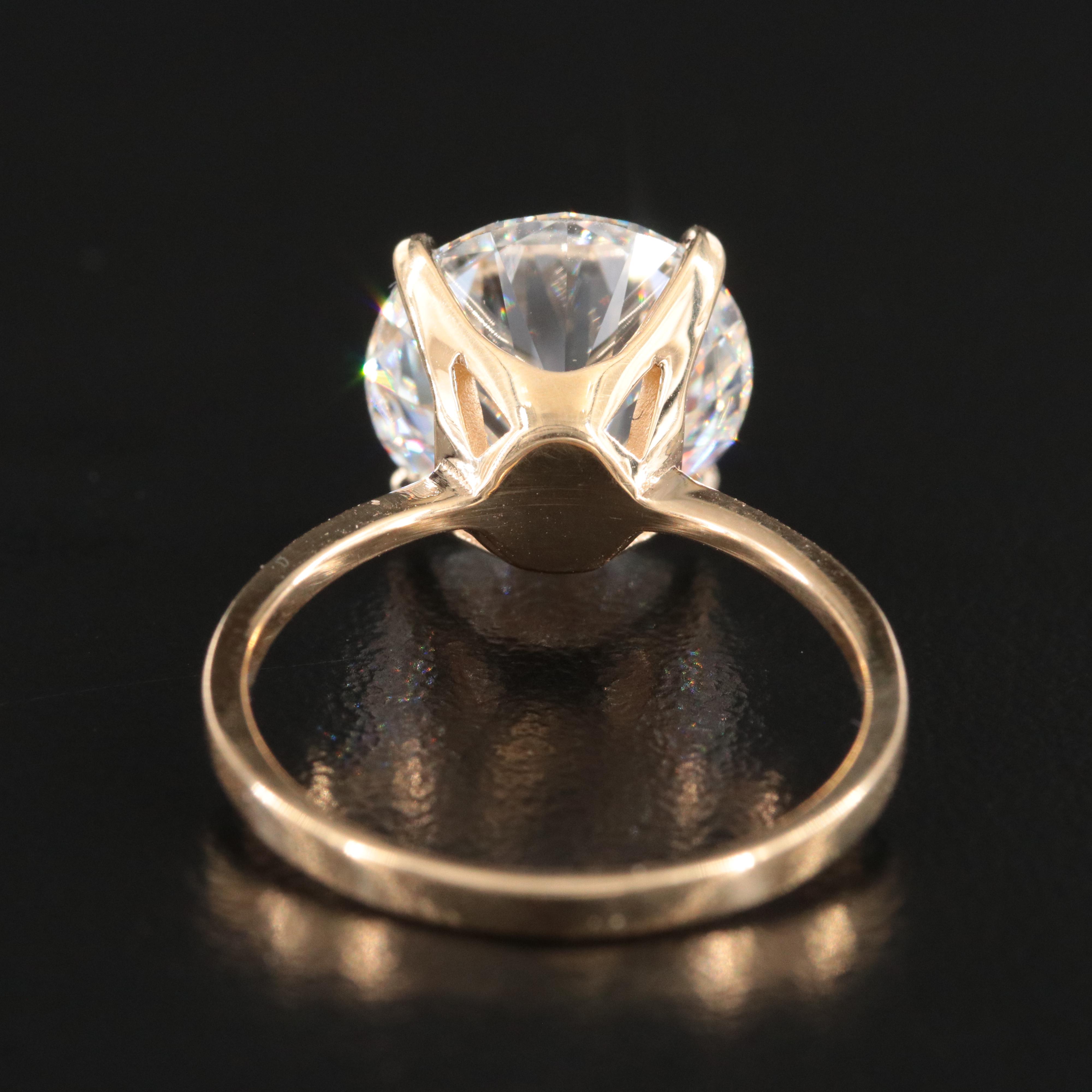 18K 5.07 CT Lab Grown Diamond Solitaire Ring with IGI Report