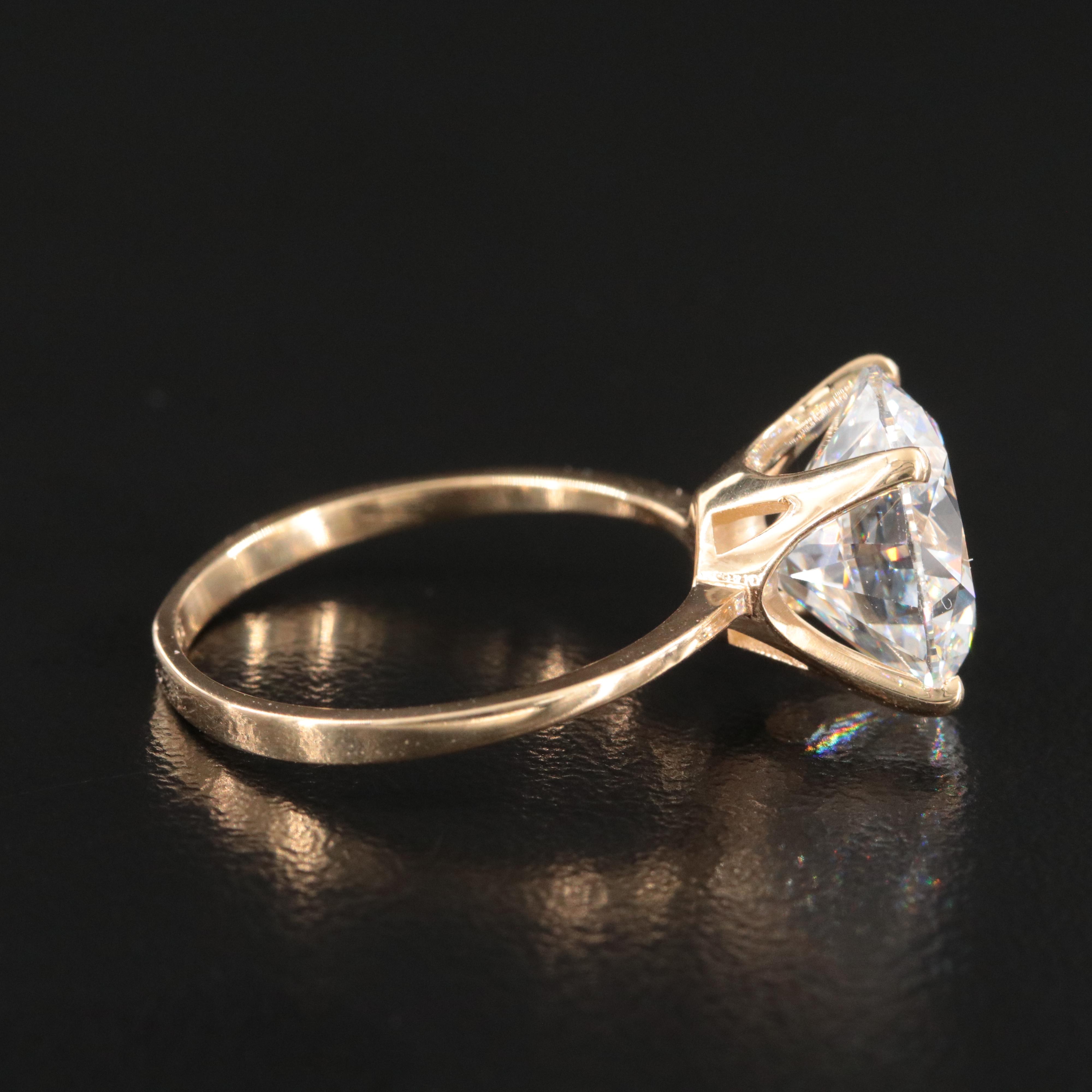 18K 5.07 CT Lab Grown Diamond Solitaire Ring with IGI Report