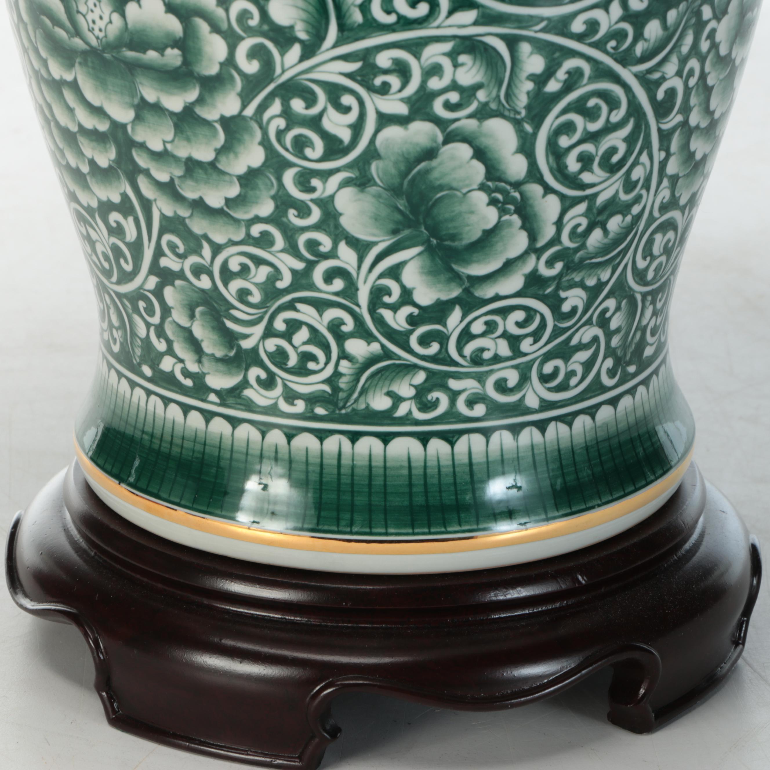 Chinese Green and White Porcelain Ginger Jar Table Lamp With Pleated Shade