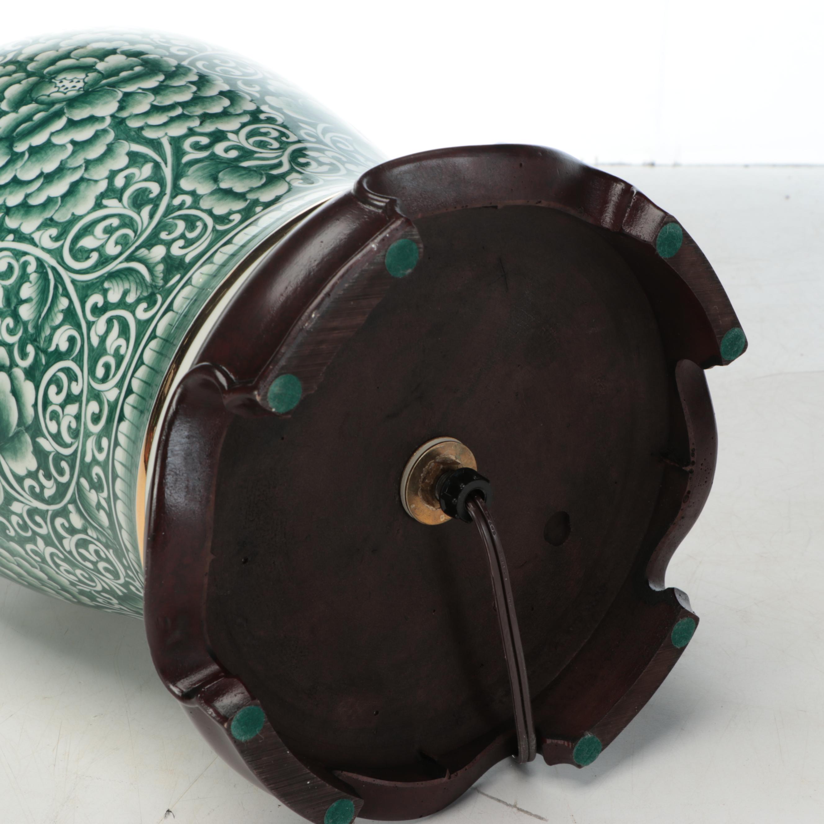 Chinese Green and White Porcelain Ginger Jar Table Lamp With Pleated Shade