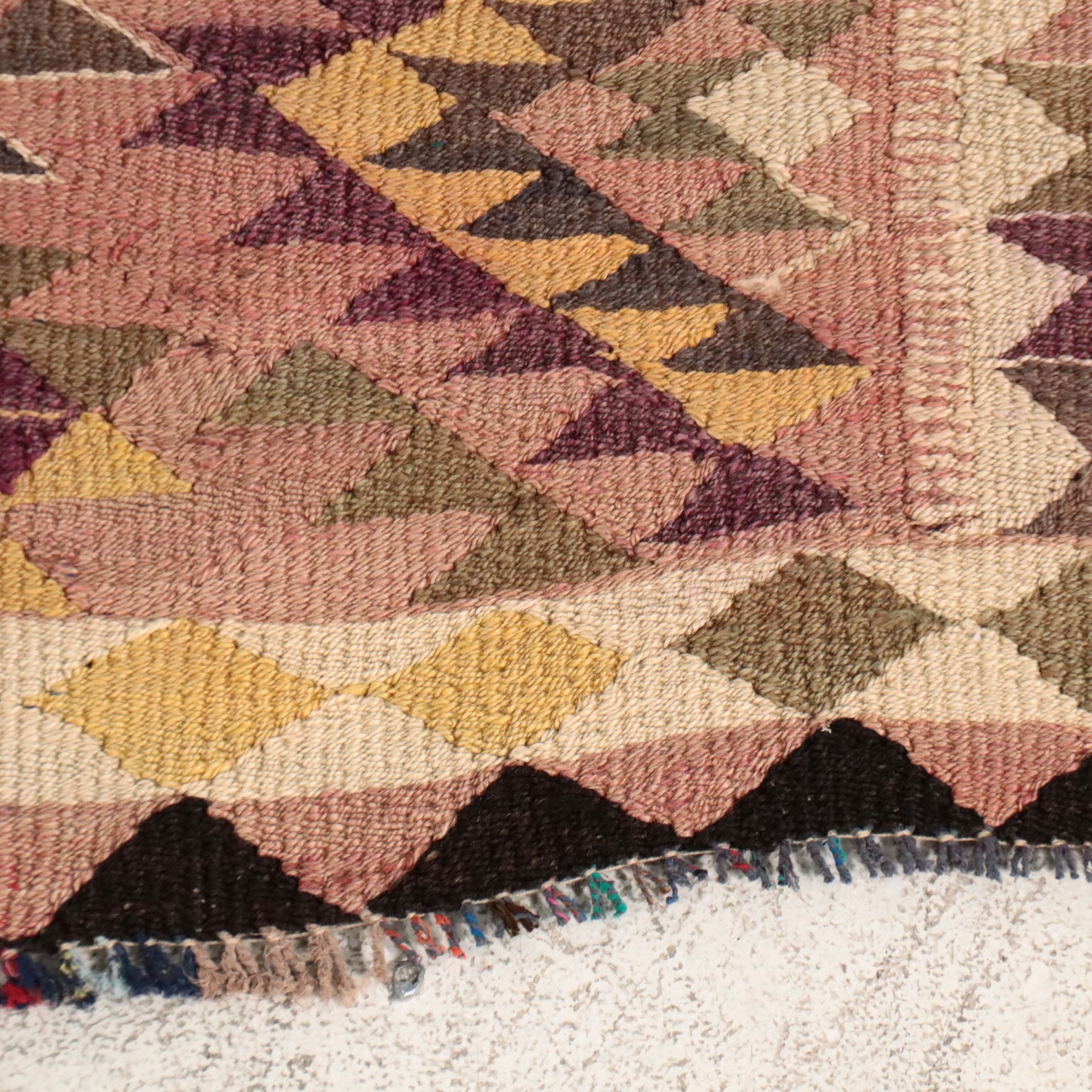 5'3 x 910 Handwoven Turkish Bergama Kilim Area Rug