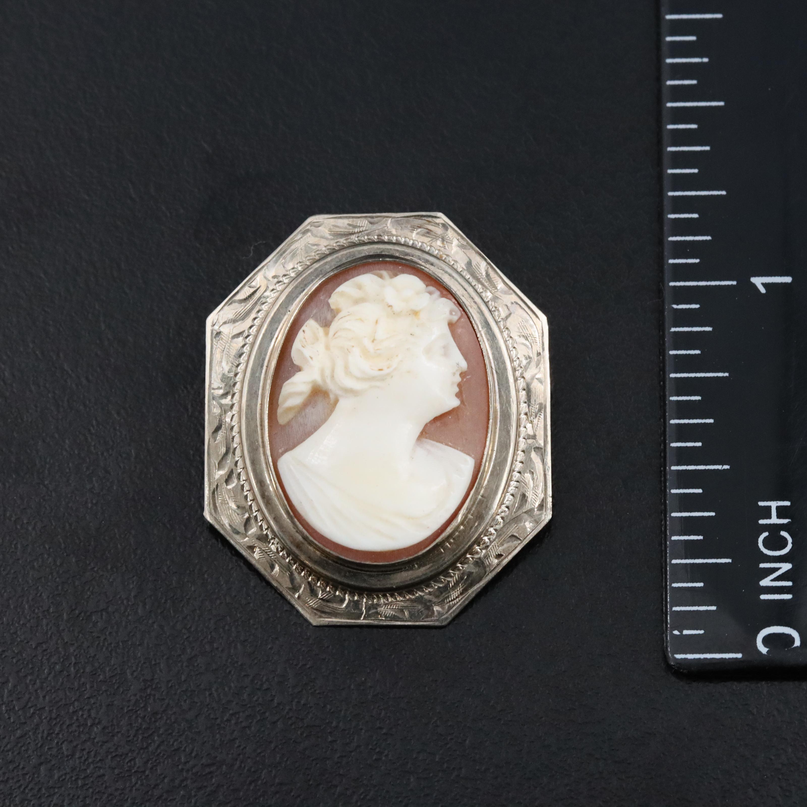 Vintage 10K Shell Cameo Brooch