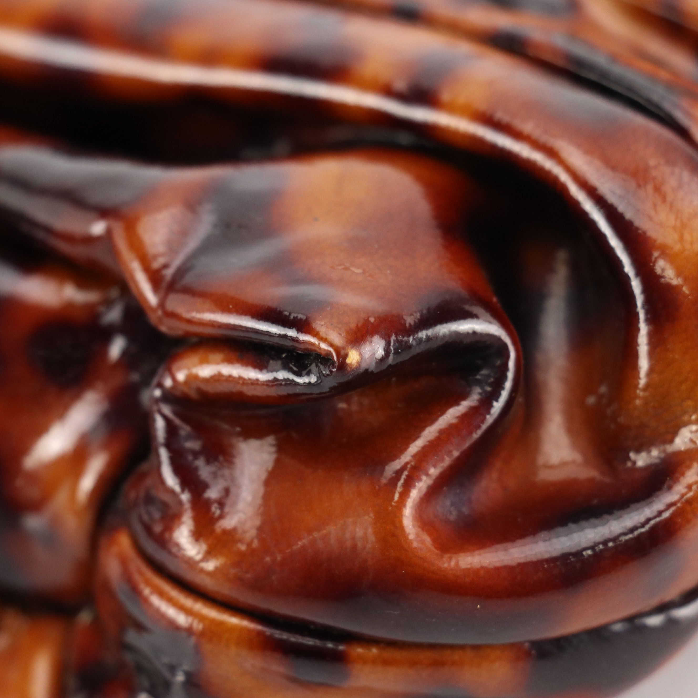 Gucci Hysteria Clutch in Tortoise Shell Patent Leather