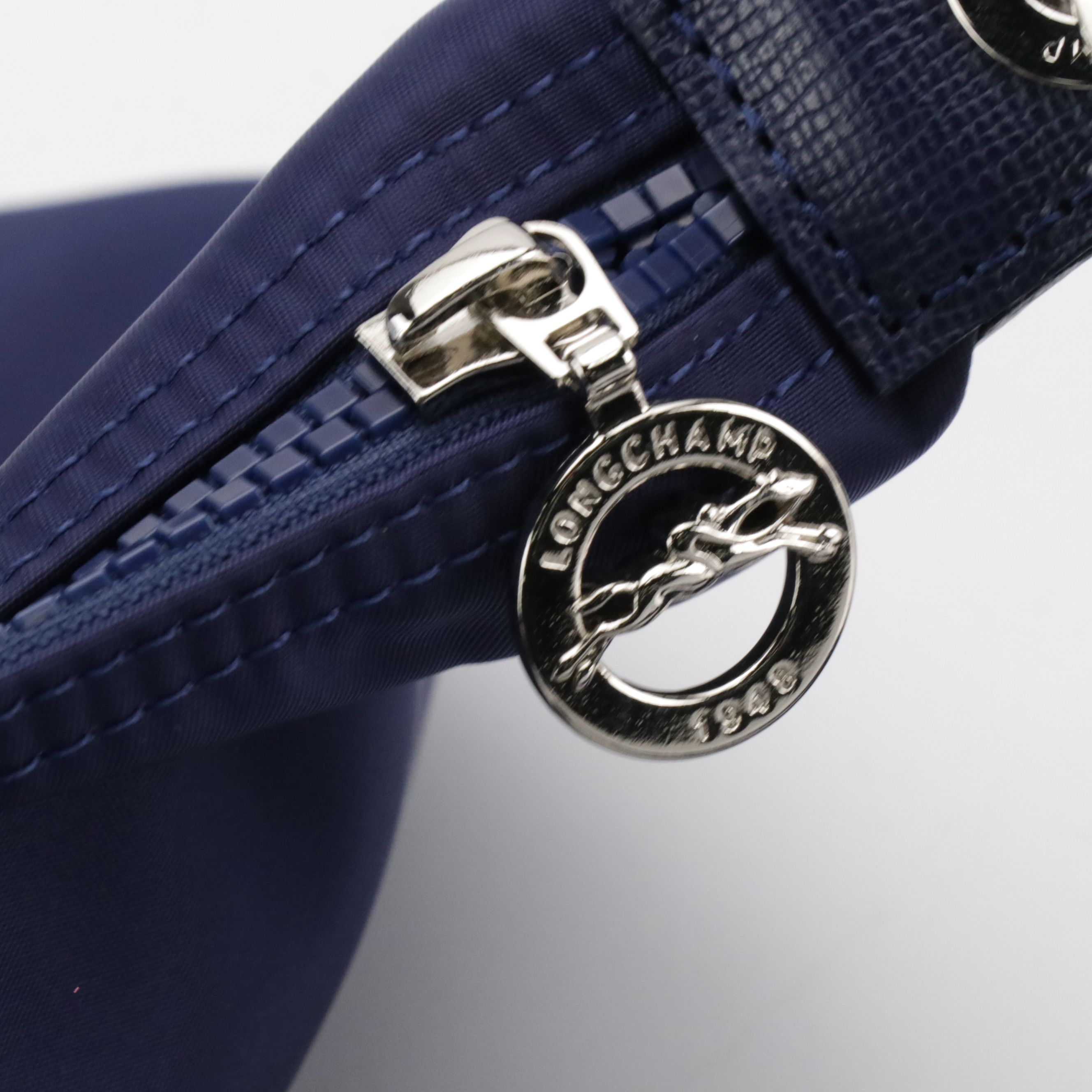 Longchamp Le Pliage Neo Small Two-Way Bag in Navy