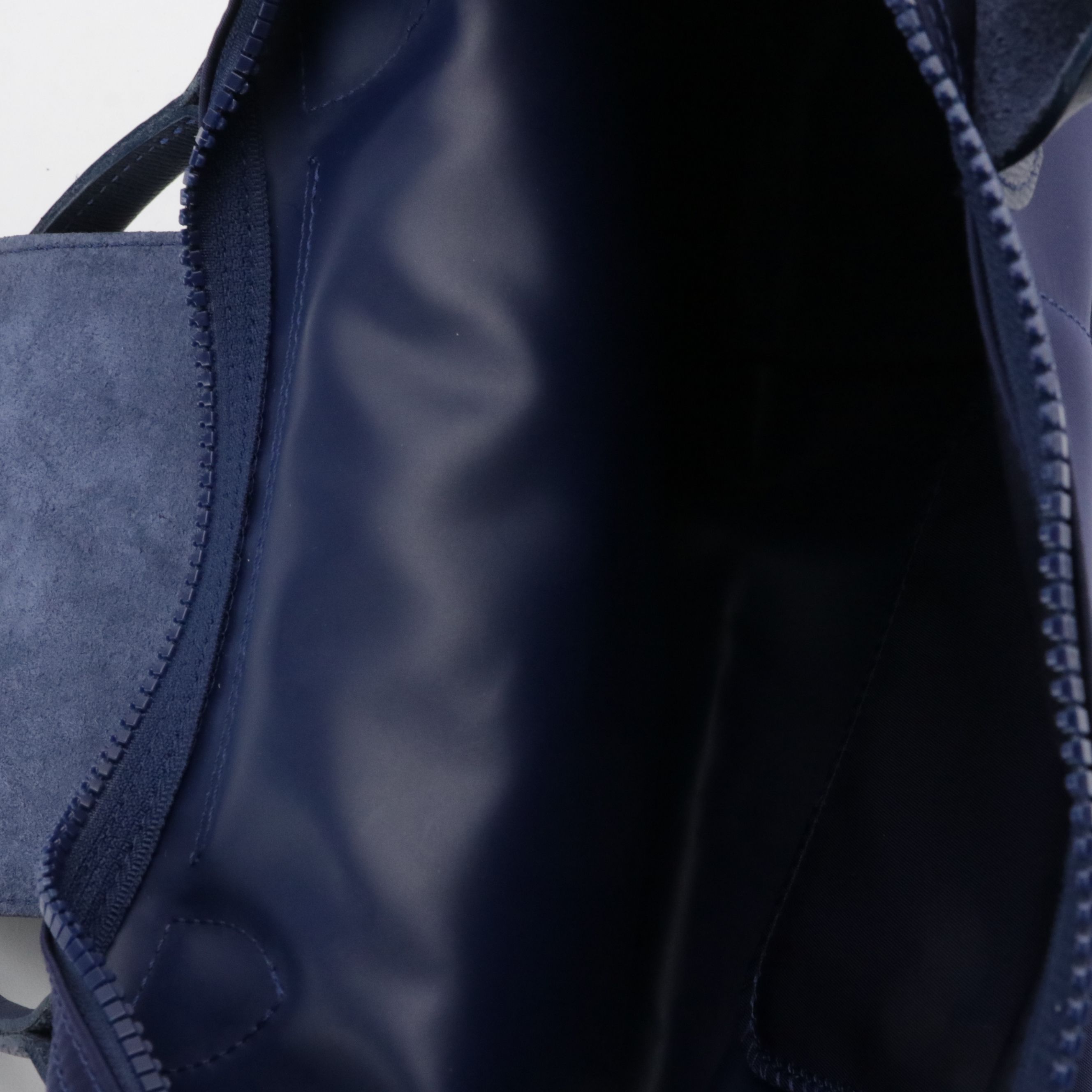 Longchamp Le Pliage Neo Small Two-Way Bag in Navy