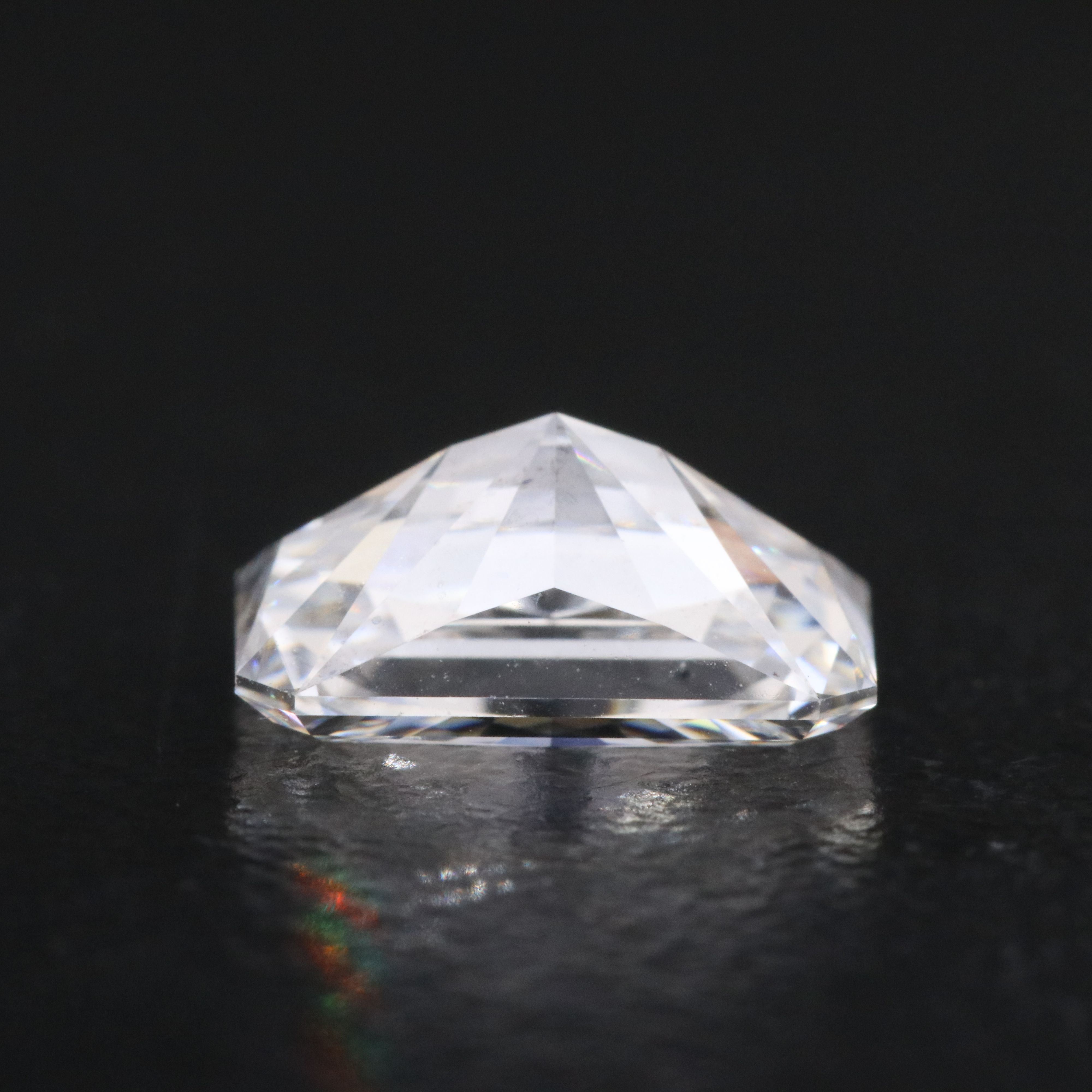 Loose 2.05 CT Lab Grown Diamond with IGI Online Report