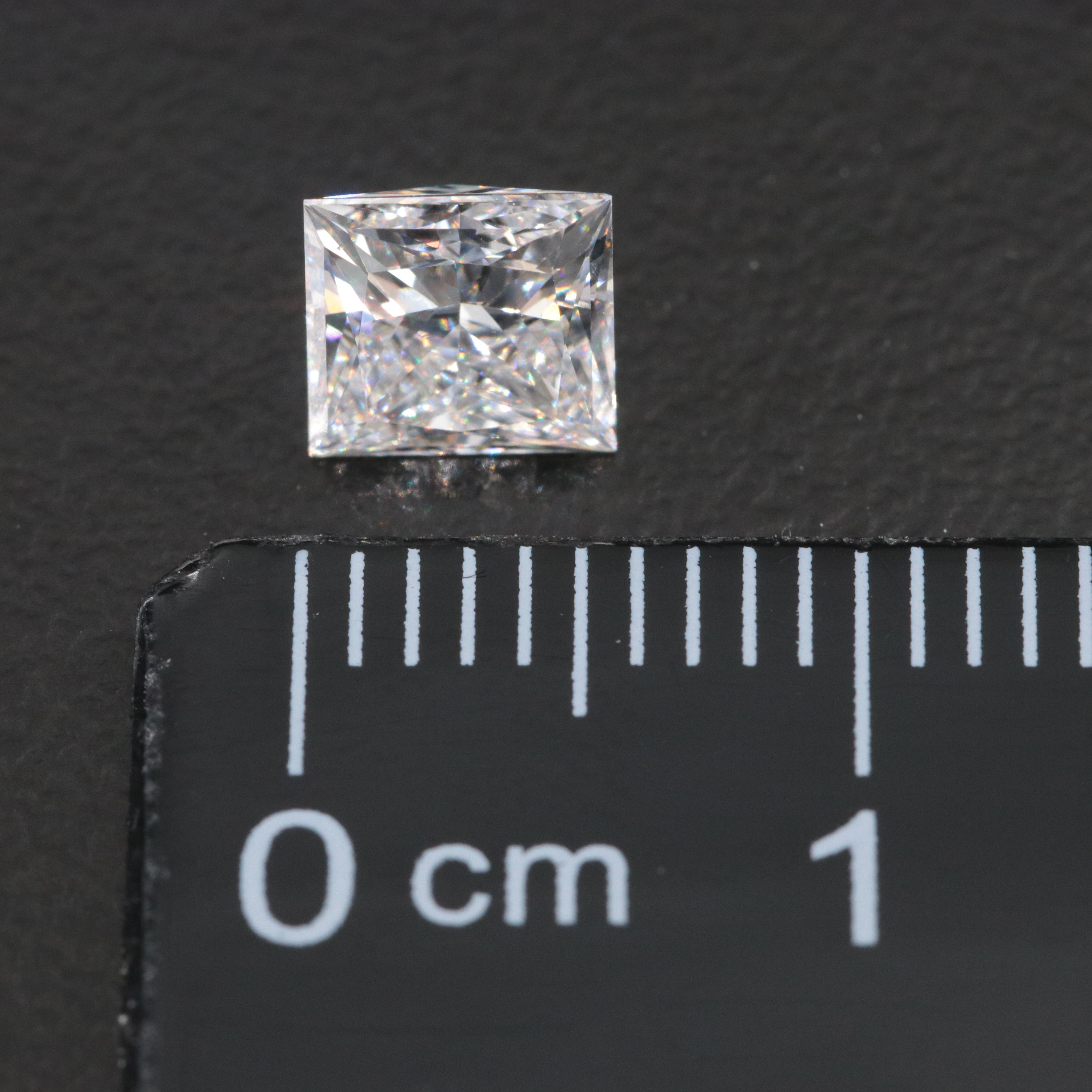 Loose 0.98 CT Lab Grown Diamond with IGI Report
