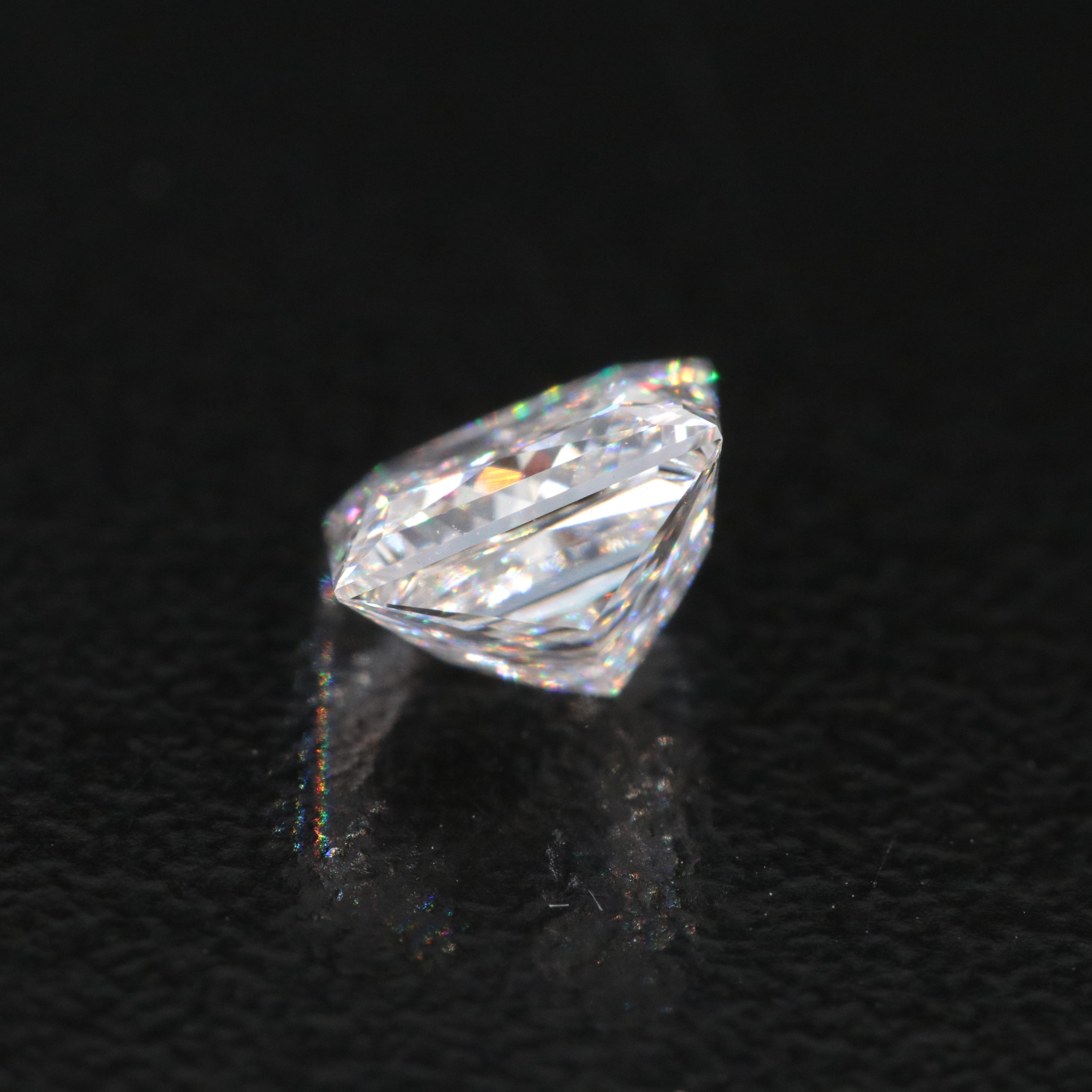 Loose 0.98 CT Lab Grown Diamond with IGI Report