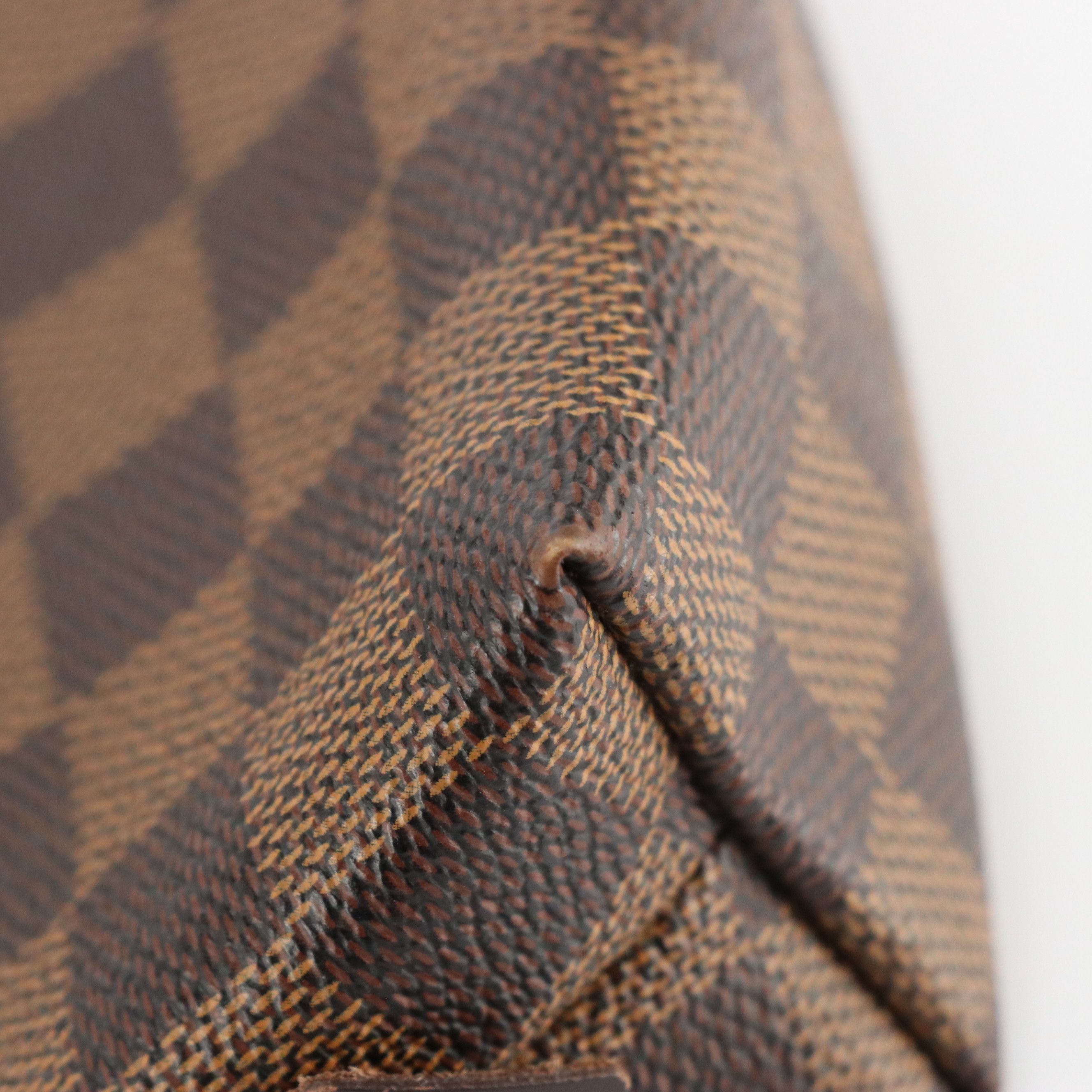 Louis Vuitton Cosmetic Zip Bag in Damier Ebene Canvas