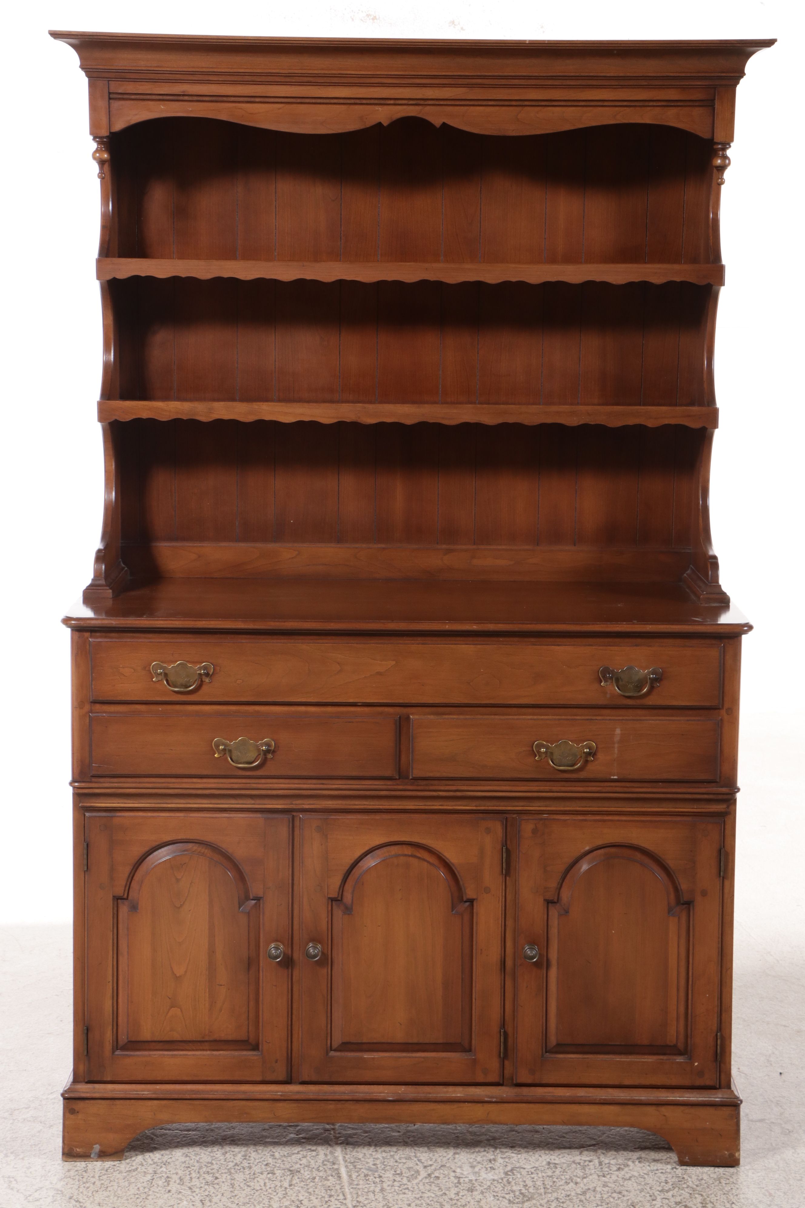 Colonial Style Walnut Finish Hutch, Mid to Late 20th CEntury
