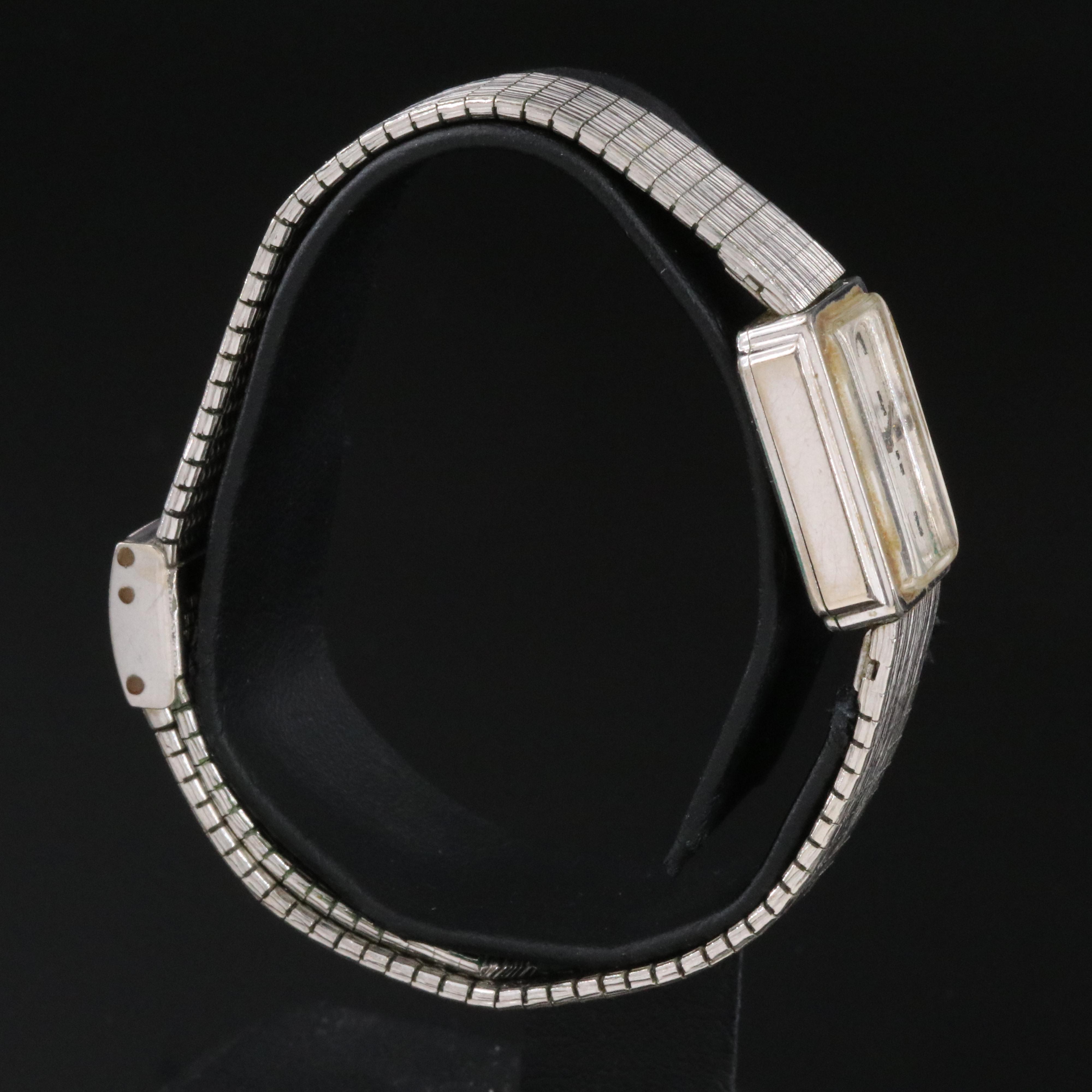 1973 Bulova Dior 23 Dress Watch  F03449