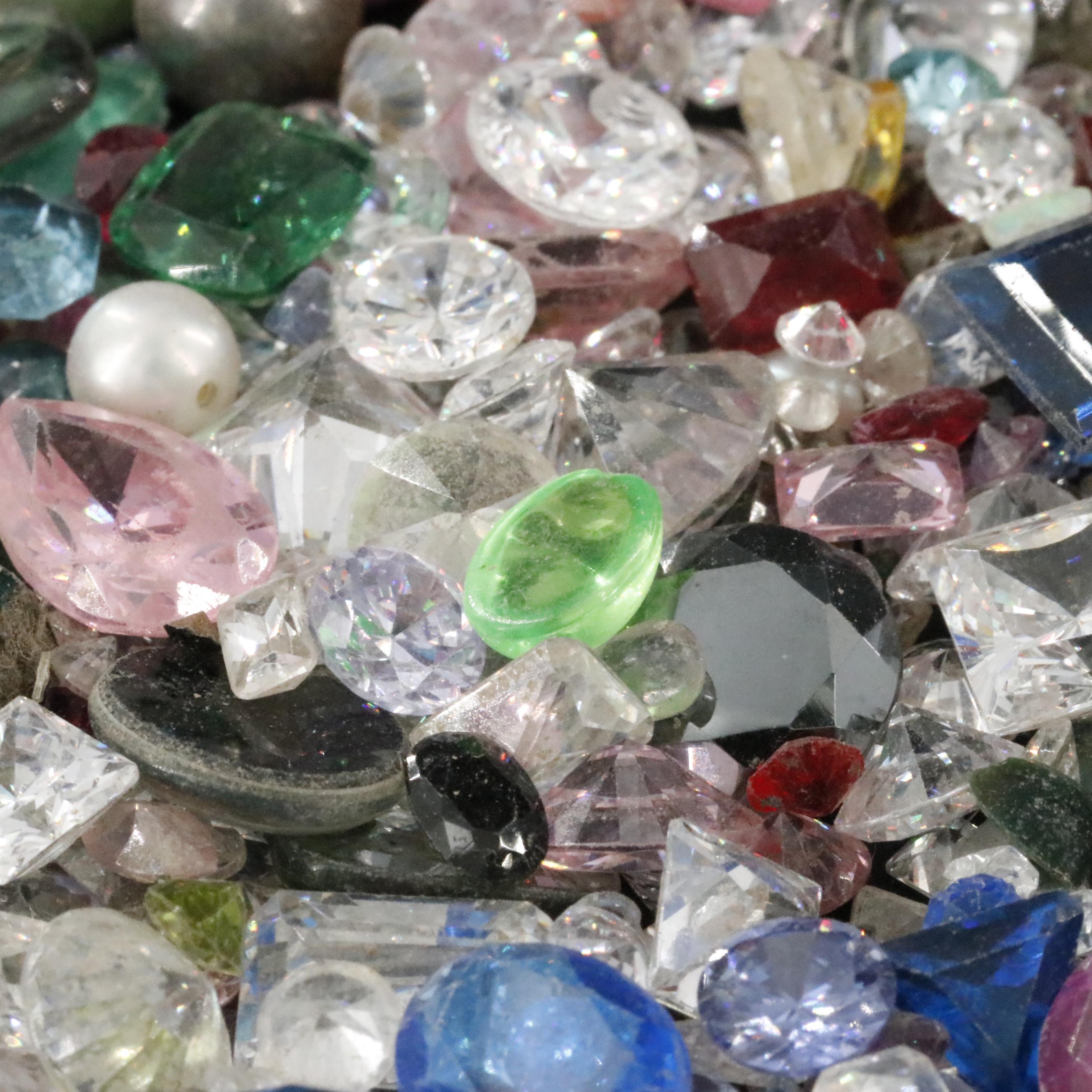 Loose Gemstone Lot Including Smoky Quartz, Lab Grown Ruby and Pearl