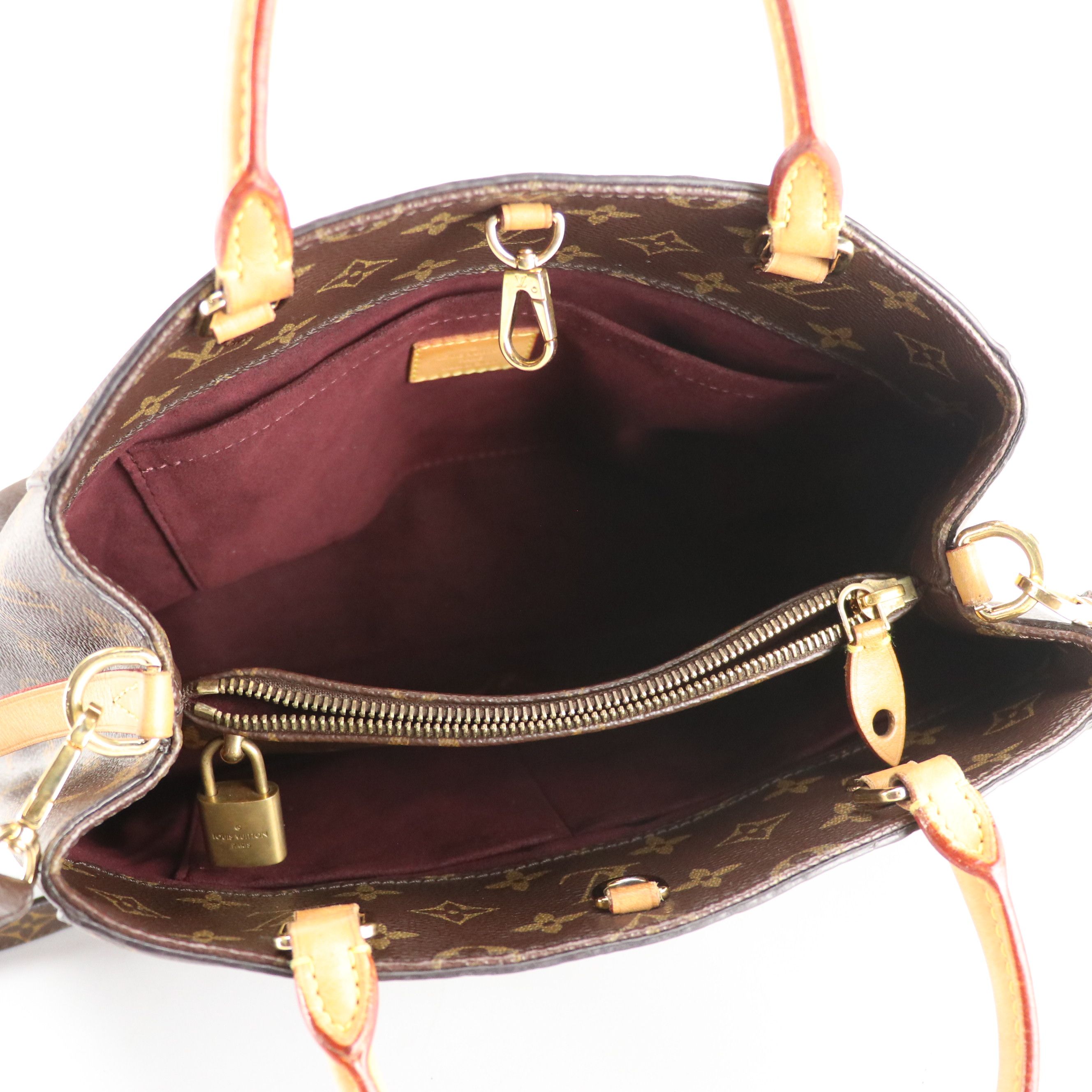 Louis Vuitton Montaigne MM Bag in Monogram Canvas and Vachetta Leather Trim