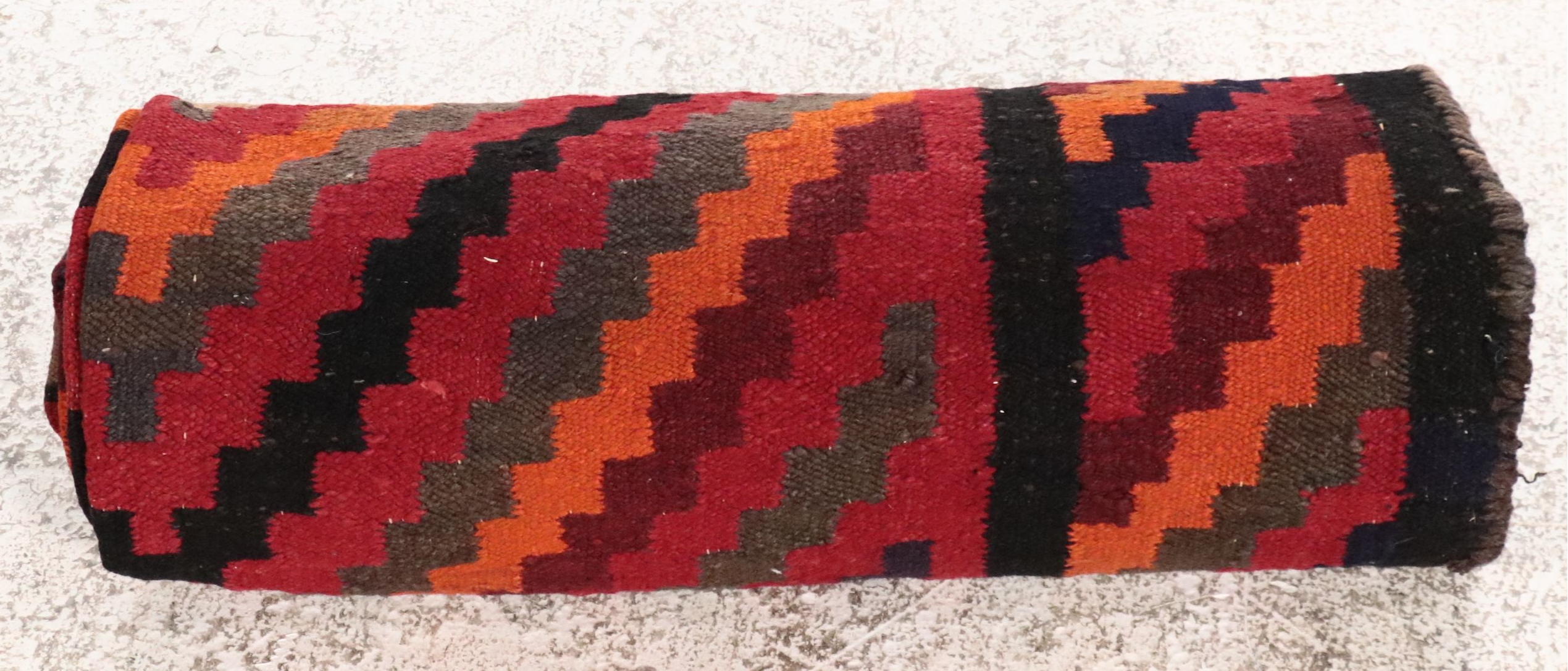 4'9 x 10'10 Handwoven Turkish Village Style Kilim Long Rug