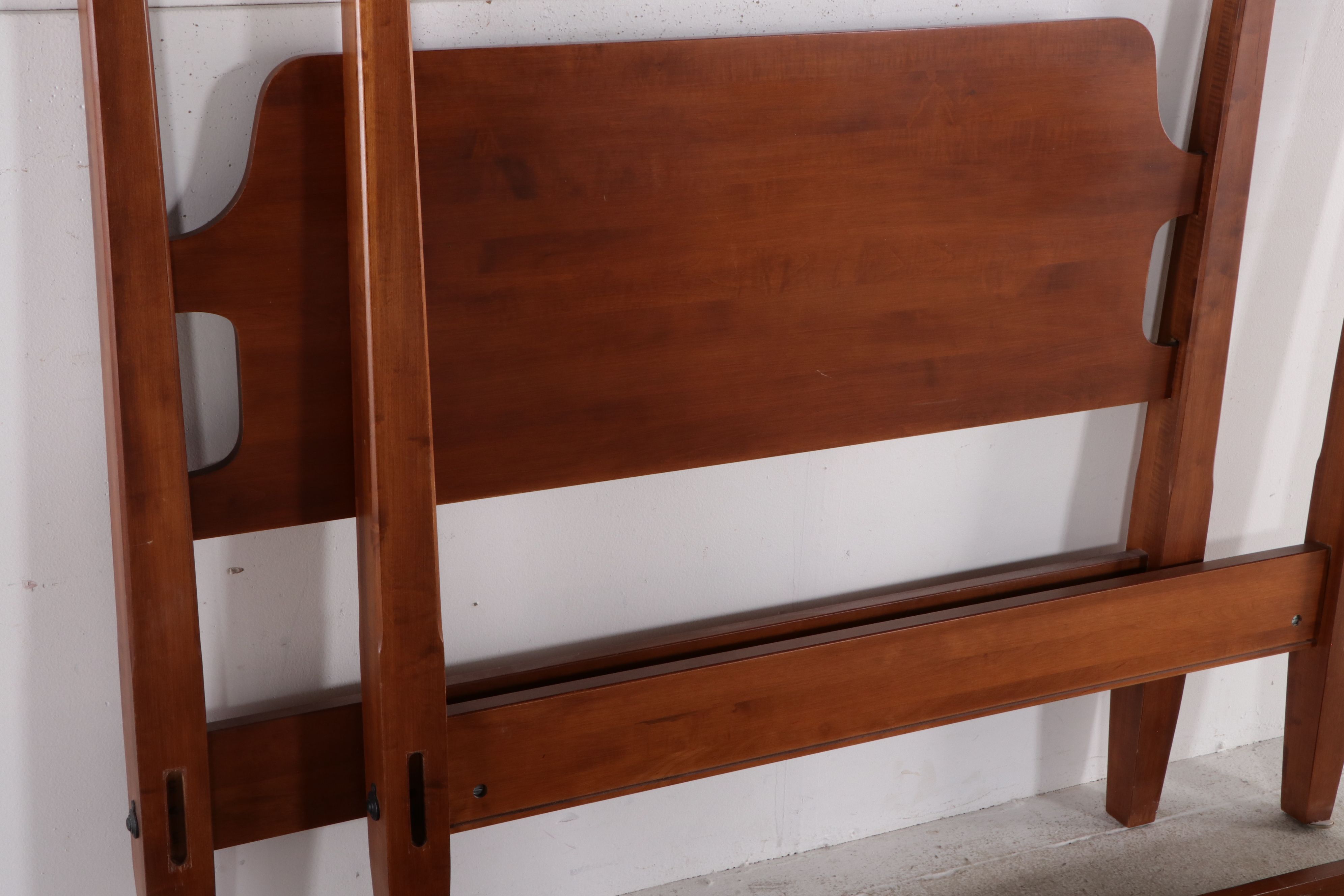 Ethan Allen Country Colors Federal Style Cherry Finish Four-Poster Bed