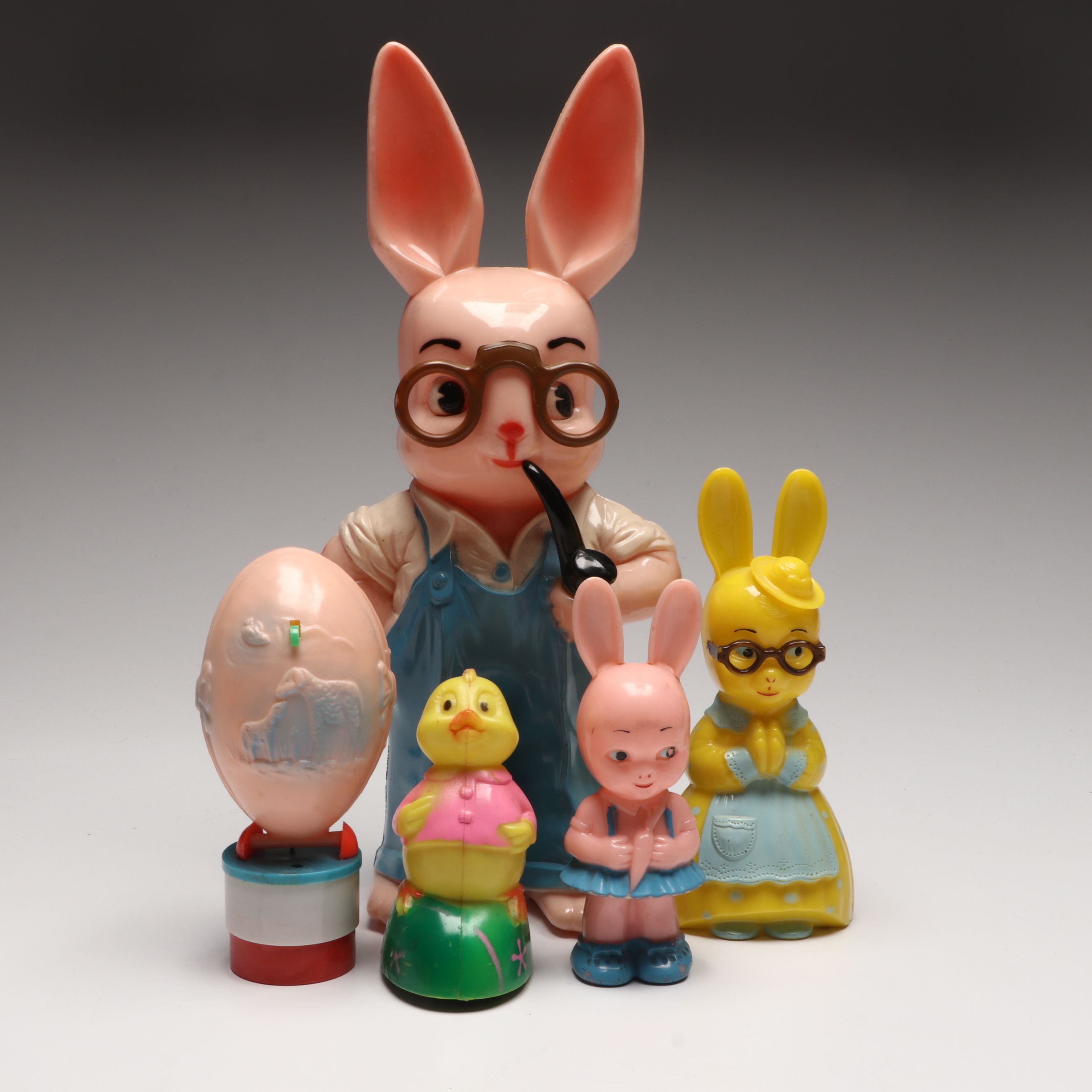 Knickerbocker Bunny Piggy Bank with More Vintage Plastic Easter Decorations