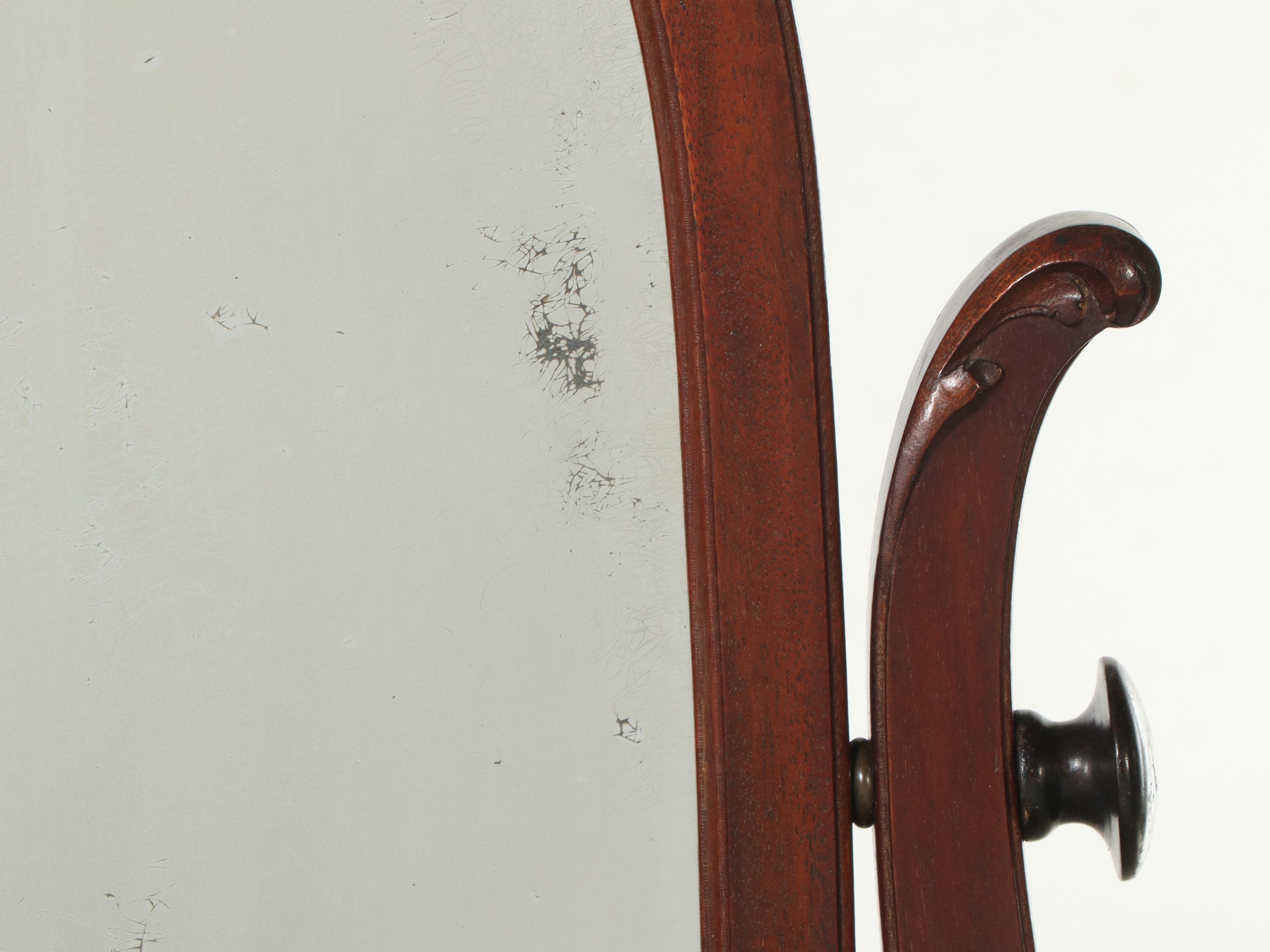 The Widdicomb Furniture Co Hepplewhite Style Mahogany Dressing Table