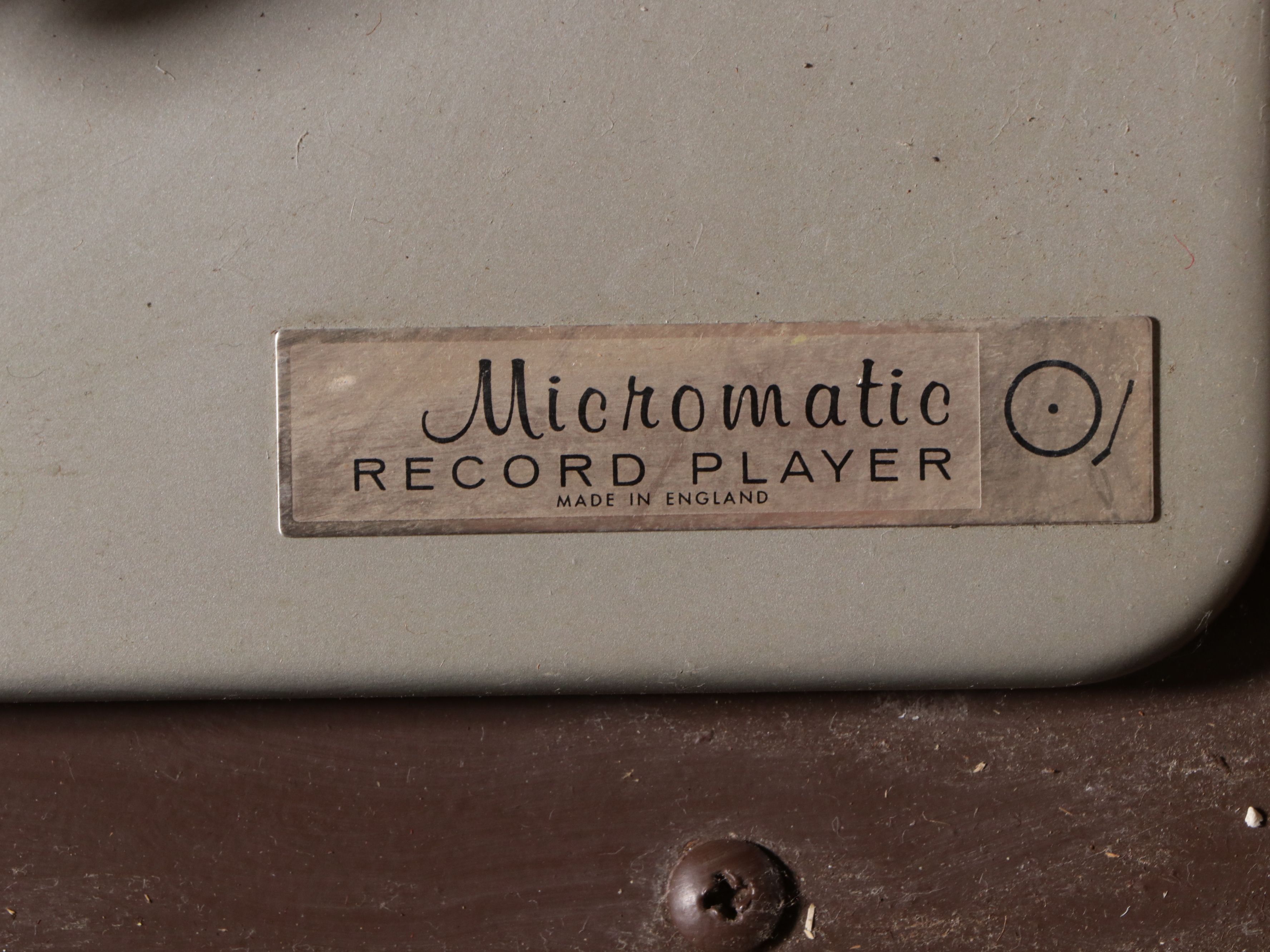 Magnavox Console with Micromatic Record Player, AM/FM Tuner, Mid/Late 20th C.