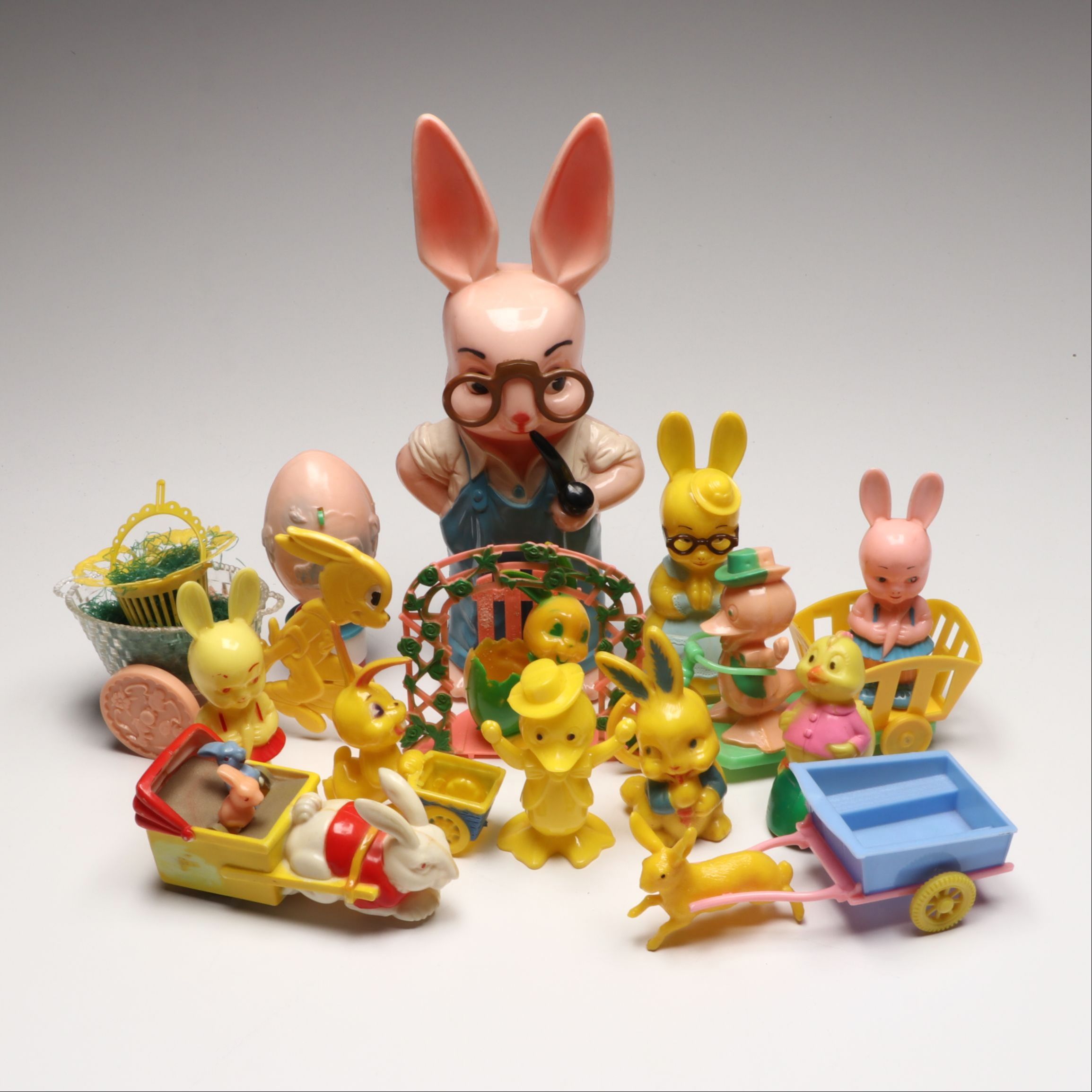 Knickerbocker Bunny Piggy Bank with More Vintage Plastic Easter Decorations